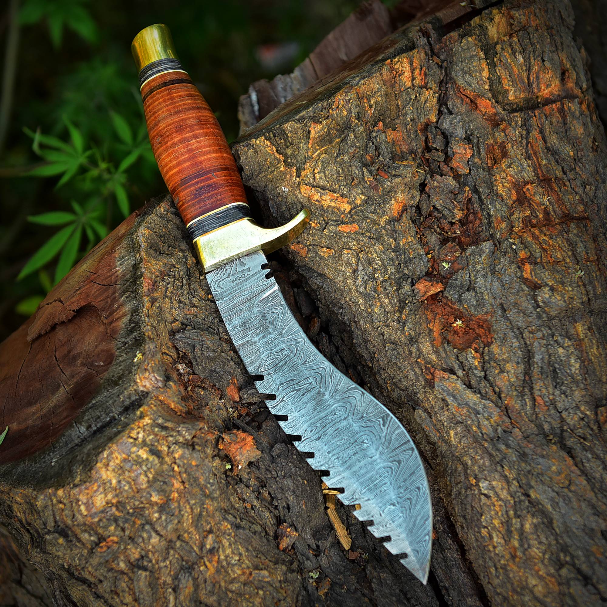 12" Handmade Damascus Steel Fixed Blade Gurkha Kukri Knife Leather Handle & Sheath Brass Guard - Image 5