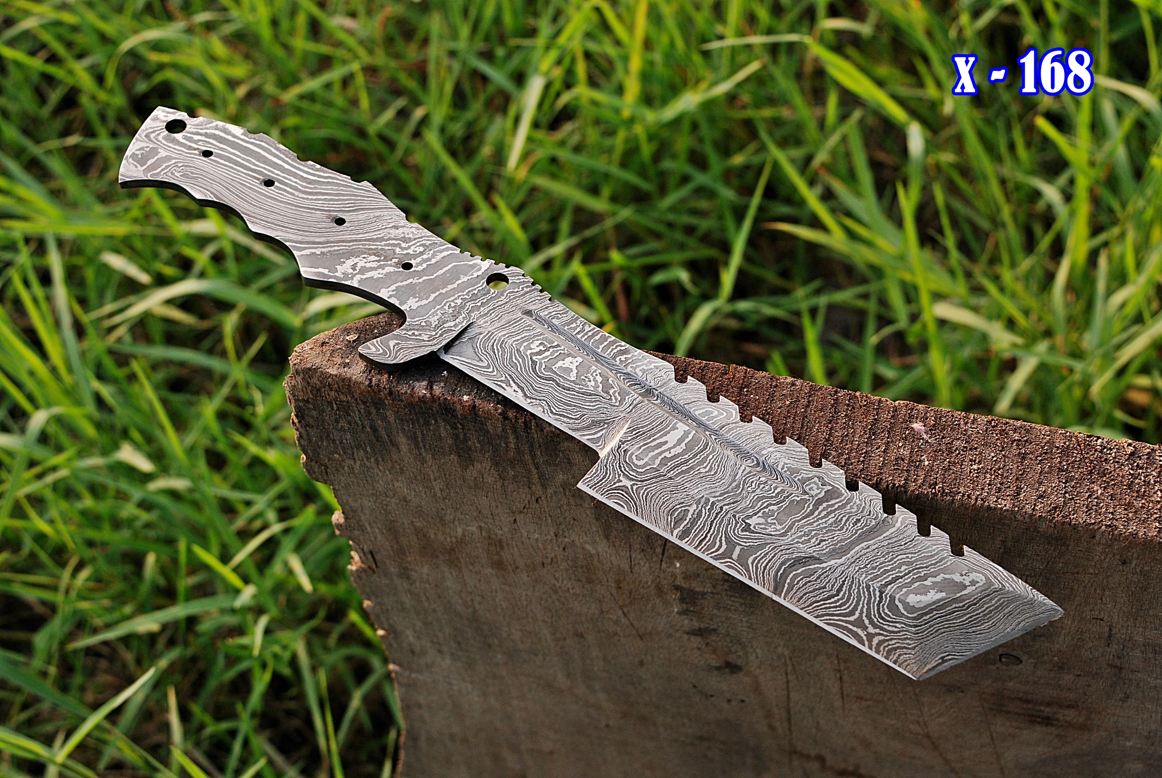 12" Handmade Forged Damascus Steel Fixed Blade Hunting Tracker Blank Blade - Image 3