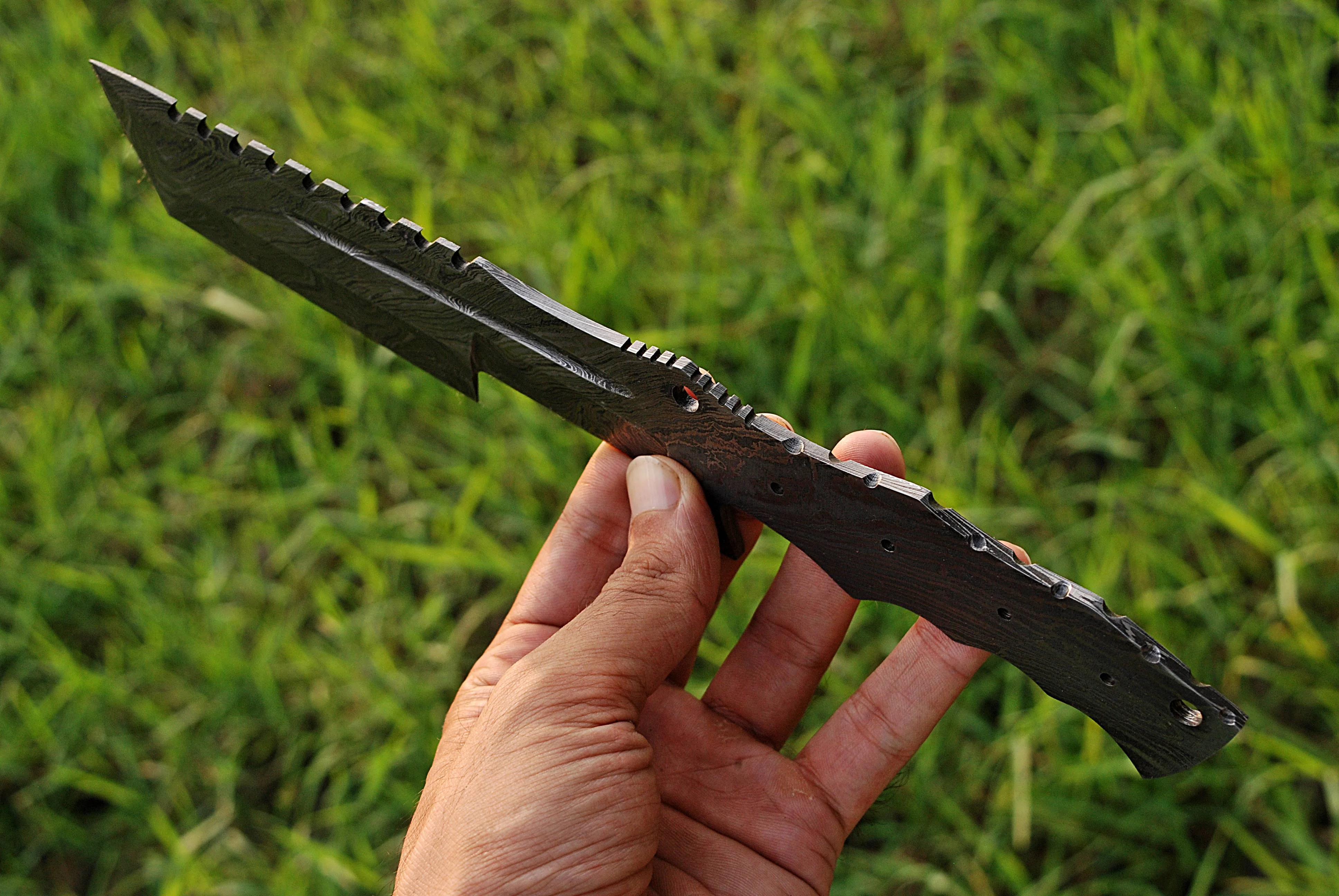 12" Handmade Forged Damascus Steel Fixed Blade Hunting Tracker Blank Blade - Image 4