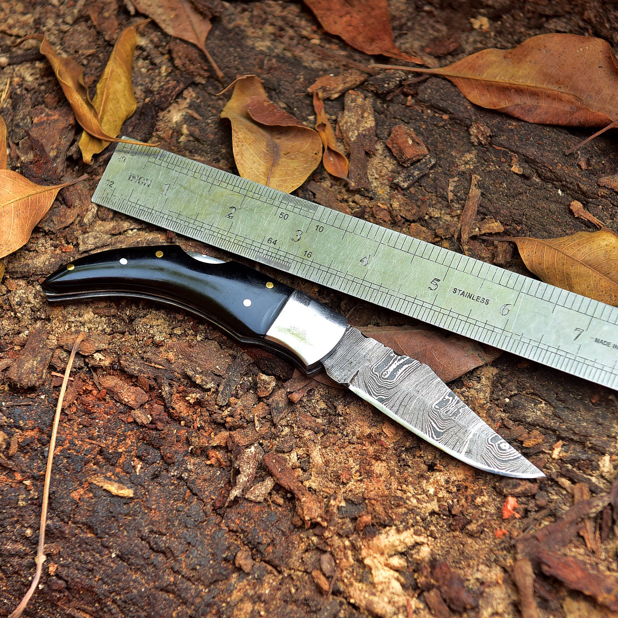7" Handmade Damascus Pocket Knife - Folding Pocket Knife - Bull Horn Handle - Image 4