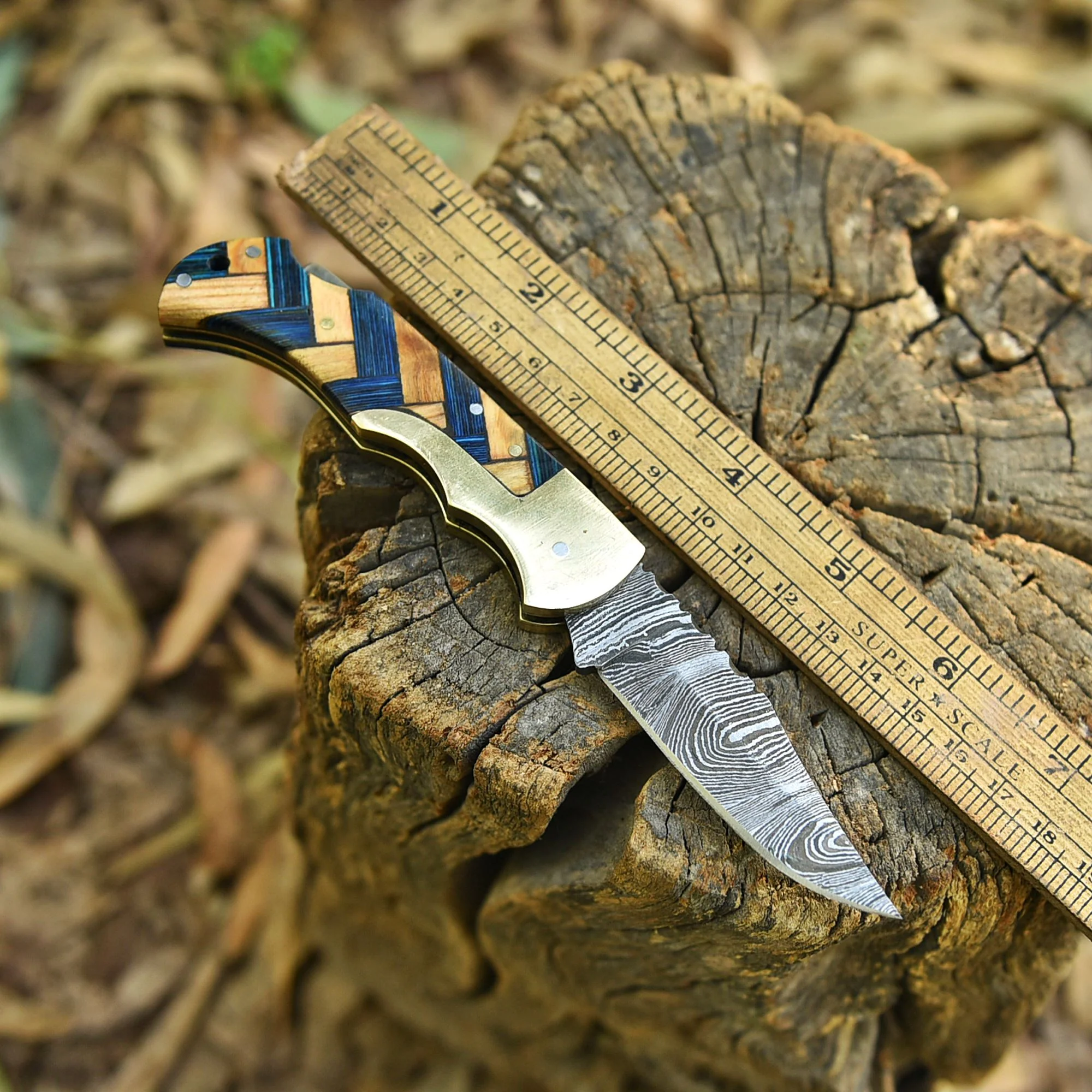 Artisan Crafted Damascus Steel Folding Blade Pocket Knife Collector’s Choice - Image 2