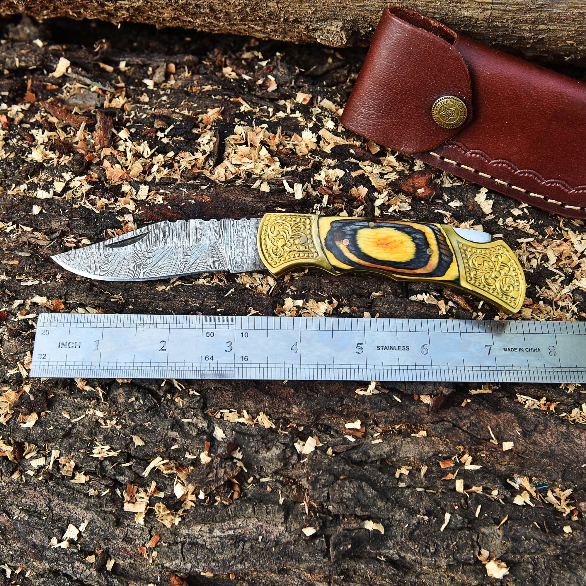 Handmade Damascus Steel Folding Blade Pocket Knife Wood-Engraved Brass Handle - Image 3