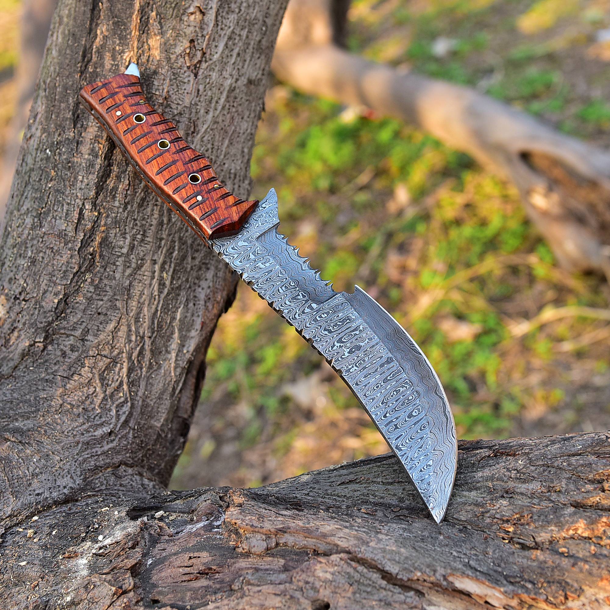Best Tactical Knife Forged Damascus Steel Hunting Tracker Knife Full Tang with Sheath x-94 - Image 4