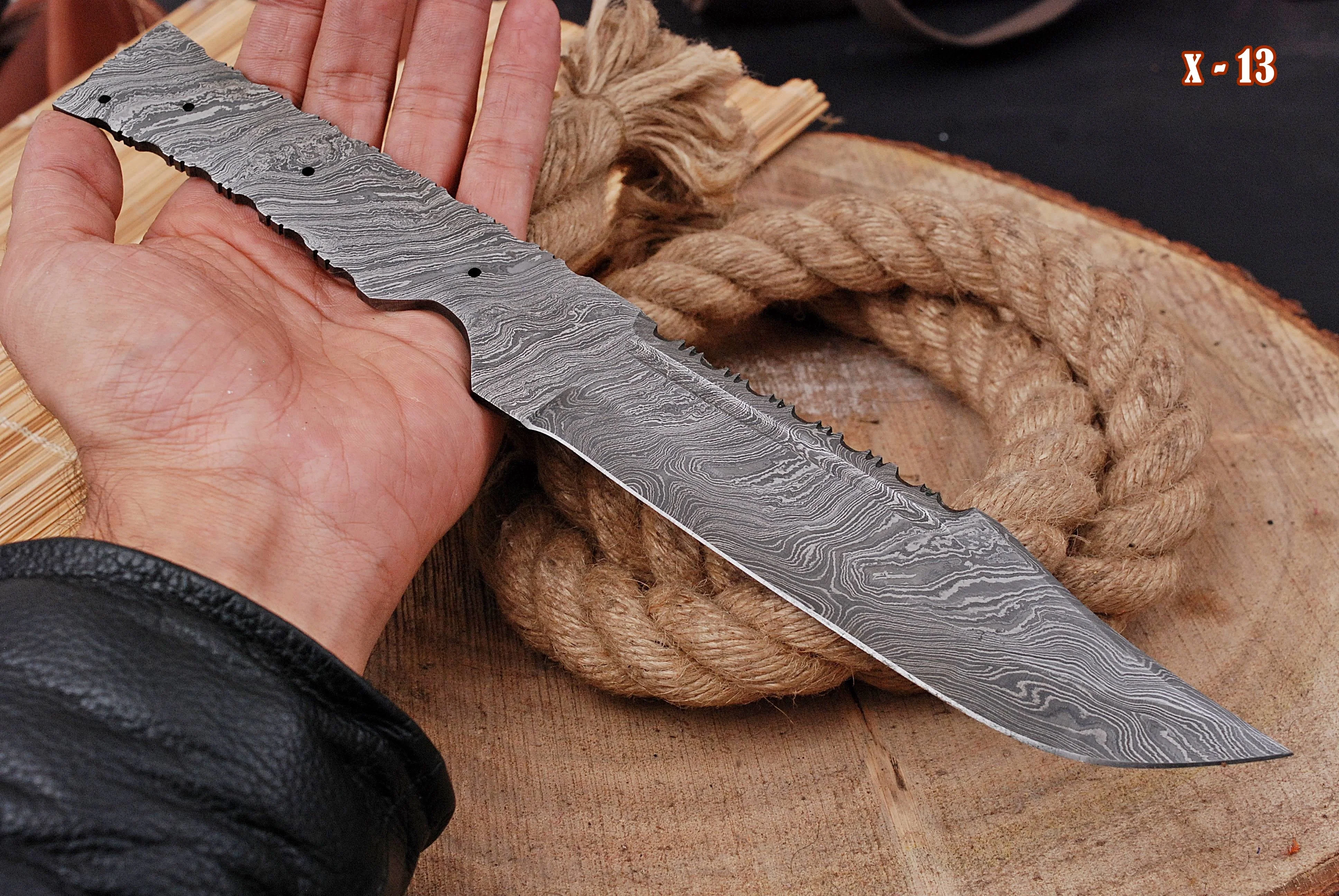 Bowie Knife Damascus Fixed Blade Tracker Blank Blade Ideal Outdoor Knives Full Tang X-13 - Image 4