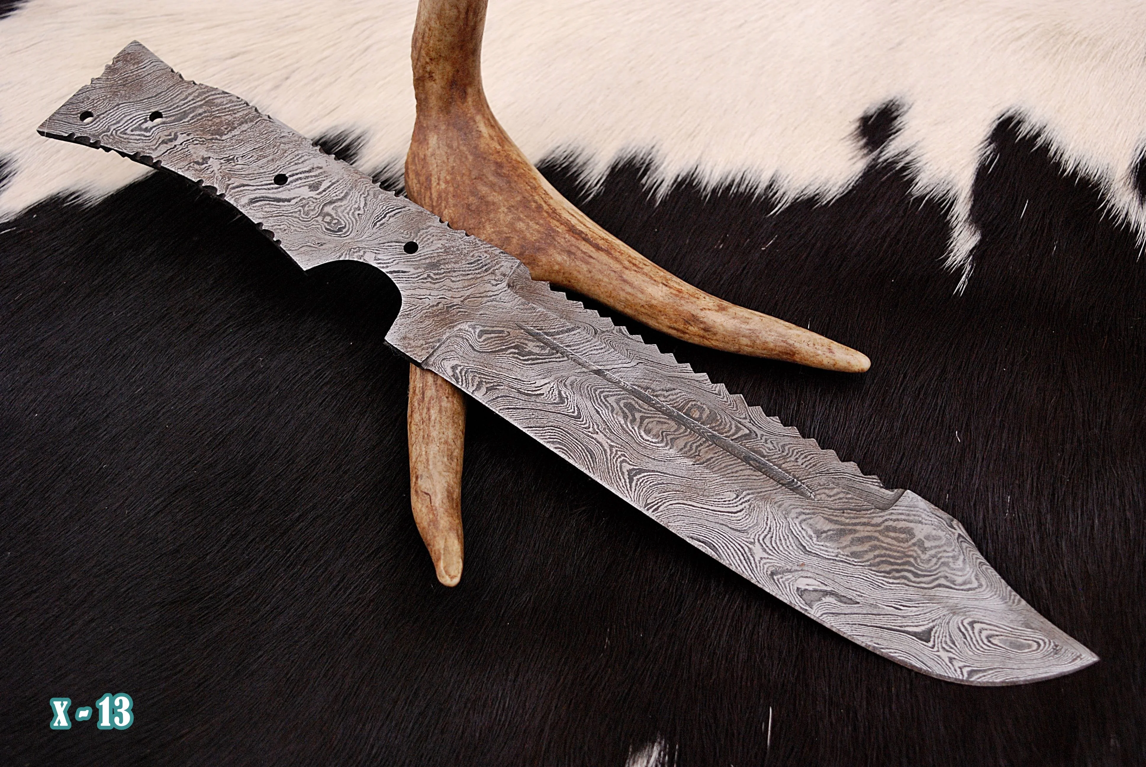 Bowie Knife Damascus Fixed Blade Tracker Blank Blade Ideal Outdoor Knives Full Tang X-13 - Image 9