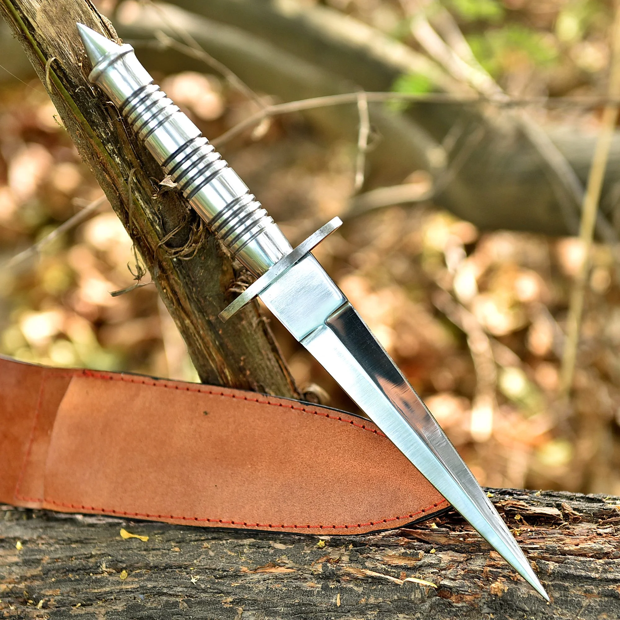 Custom Forged D2 Carbon Steel Dagger Knife High Polish Blade Steel Handle - Image 2