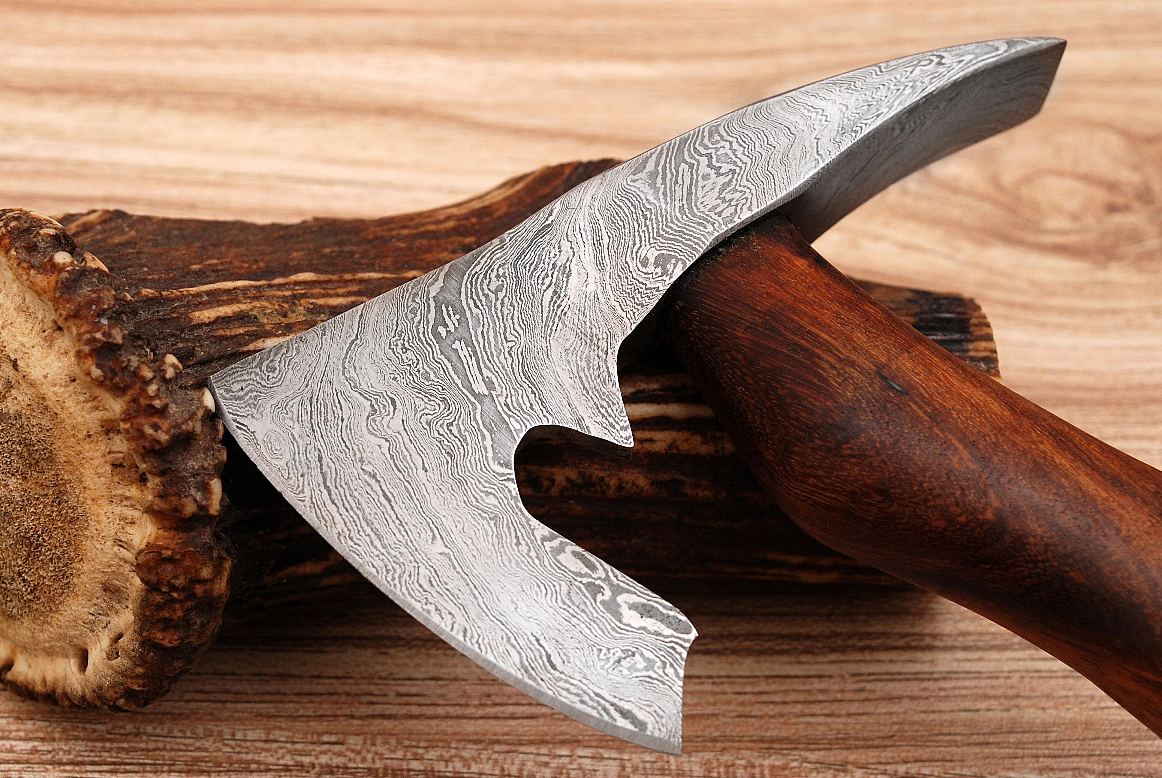 Custom Forged Damascus Steel Hunting Camping Viking Axe With Sheath - Image 3