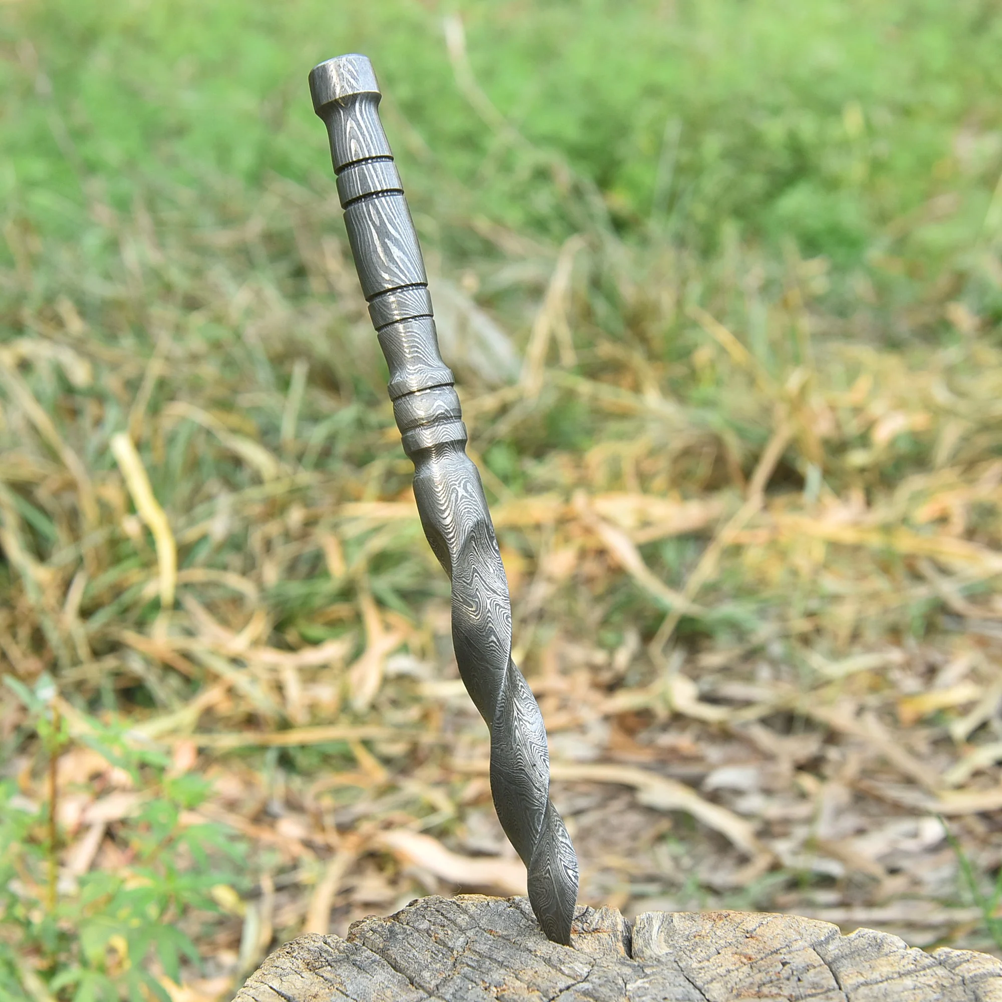Custom Hand Forged Damascus Steel Double Edge Full Tang Dagger With Sheath - Image 4