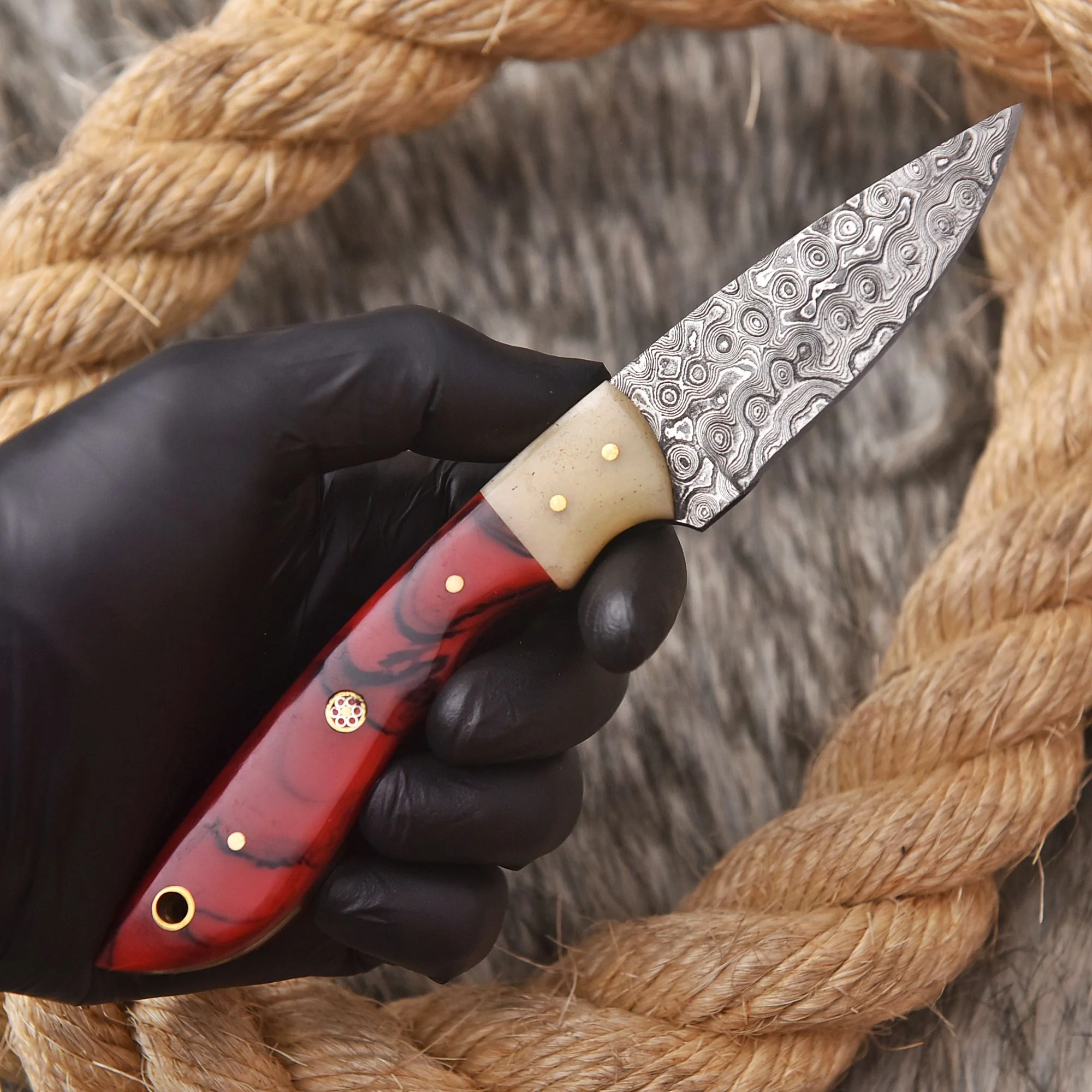 Custom Hand Forged Damascus Steel Skinner Knife Resin Camel Bone Handle - Image 3