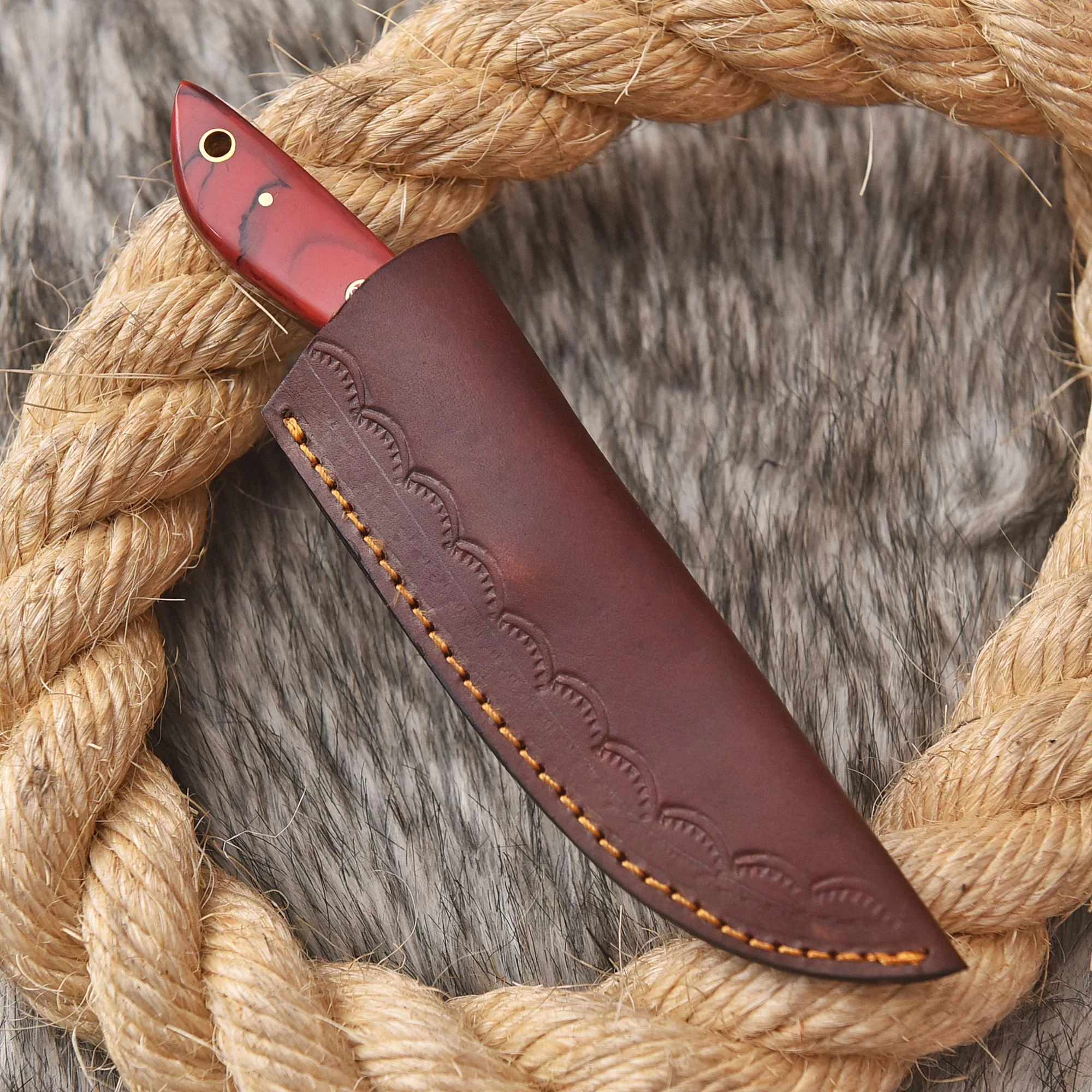 Custom Hand Forged Damascus Steel Skinner Knife Resin Camel Bone Handle - Image 5