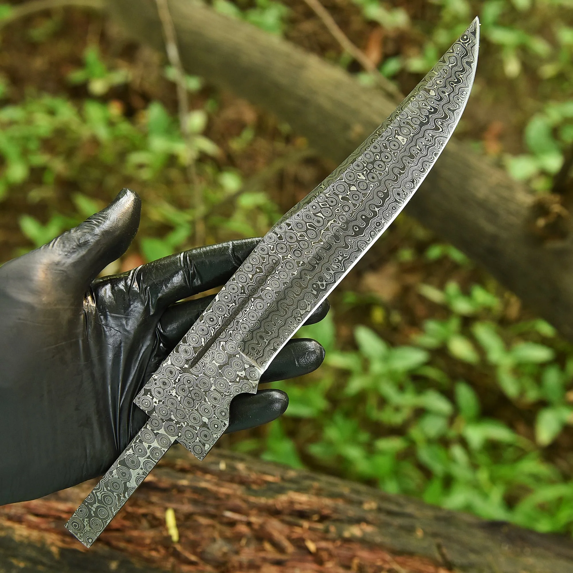 Custom Hand Forged Tactical Damascus Razor Razor Blade Blank Blade Knife - Image 3