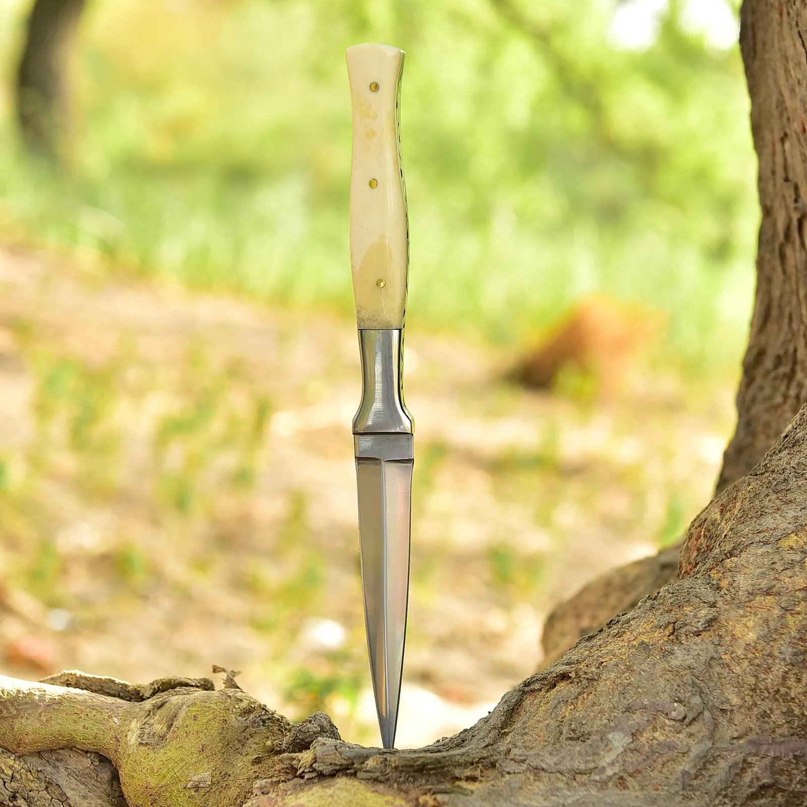 Custom Handmade D2 Steel Hunting Dagger Double Edge Boot Knife Full Tang x-268 - Image 10