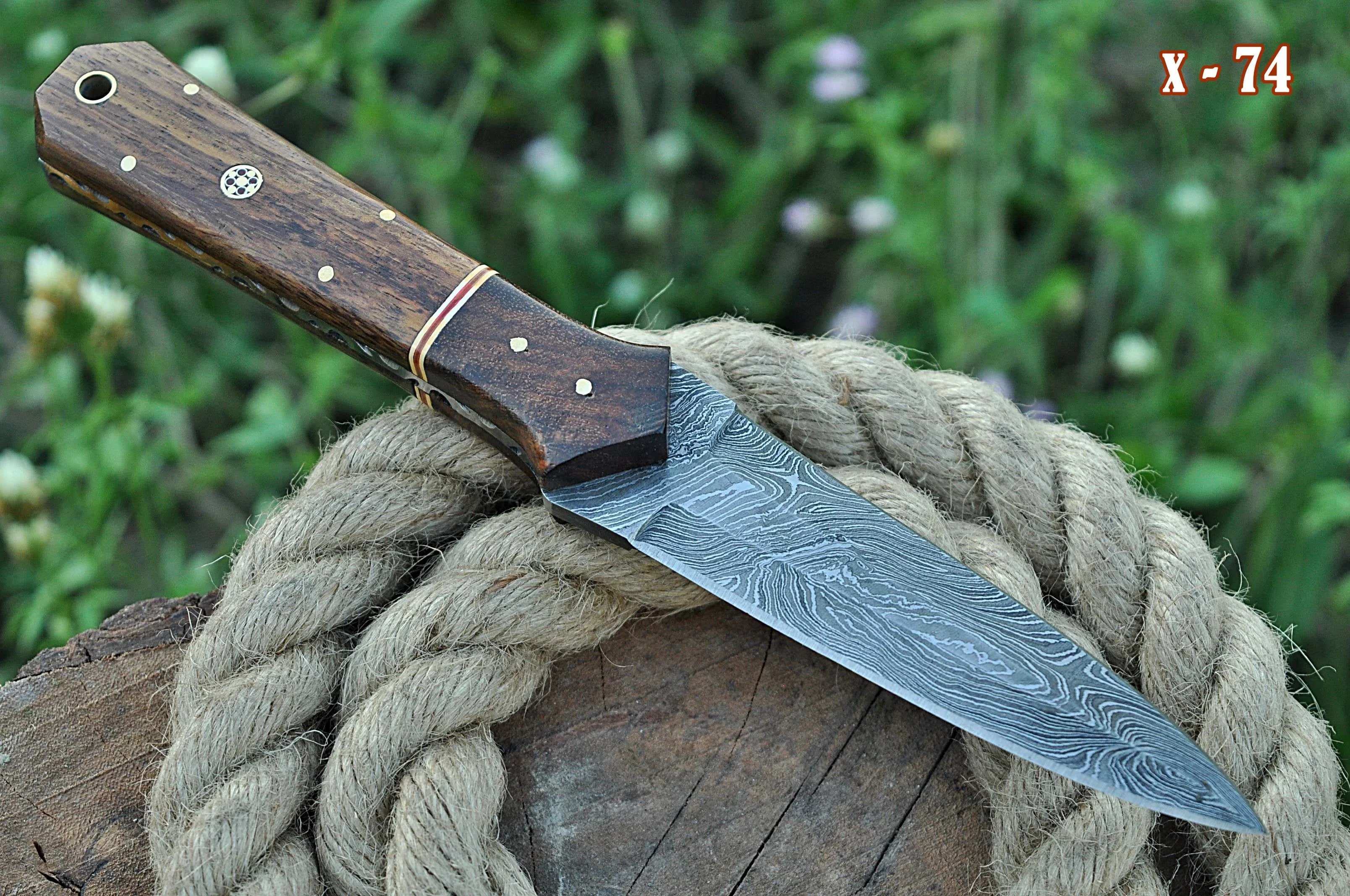 Custom Handmade Damascus Knife Dagger Double Edged Fixed Blade Full Tang with Wood Handle - Image 3
