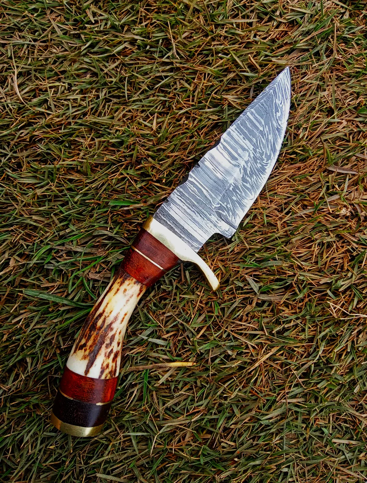 Custom Handmade Damascus Steel Blade Camping Skinner Knife Stage Handle - Image 2