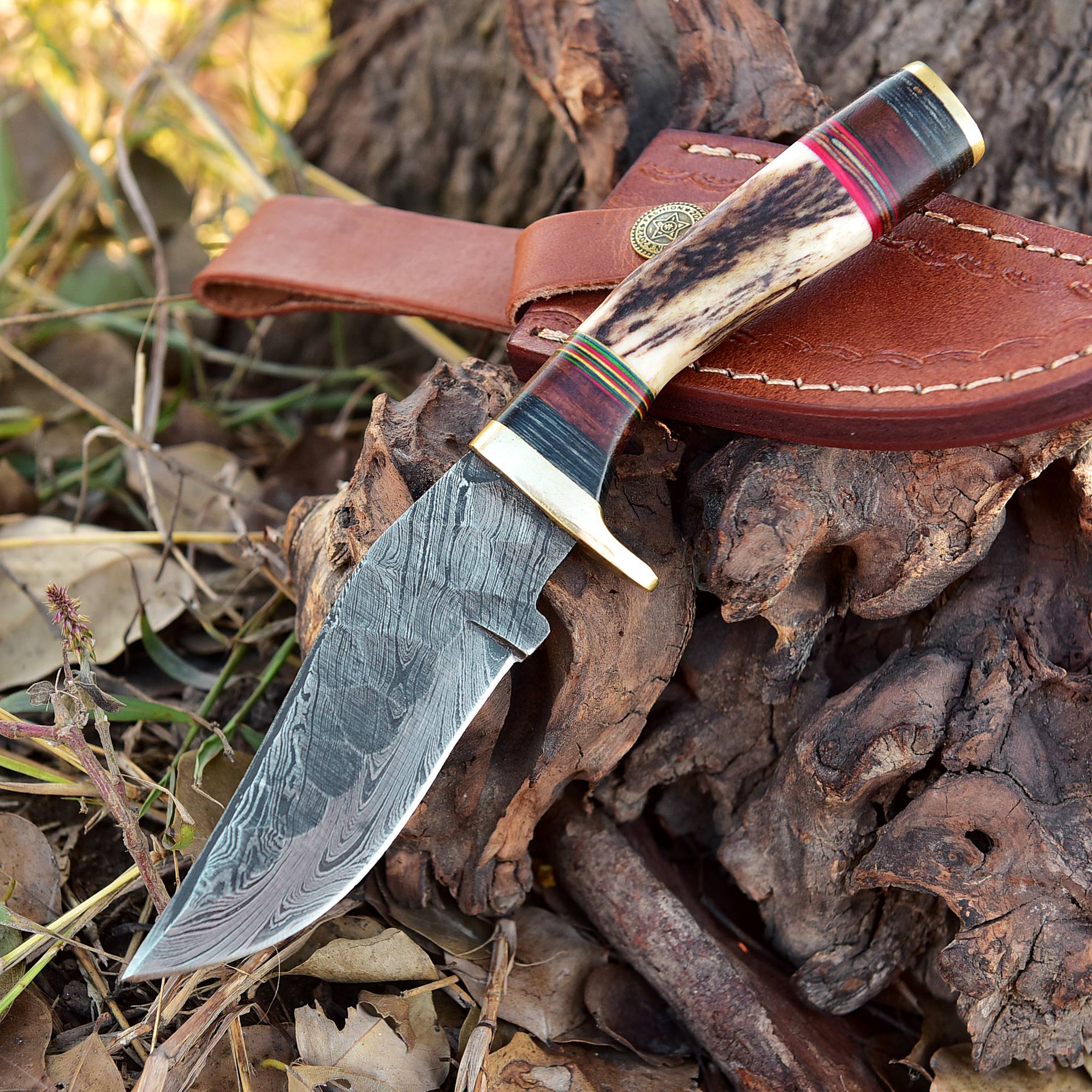 Custom Handmade Damascus Steel Blade Camping Skinner Knife Stage Handle - Image 2