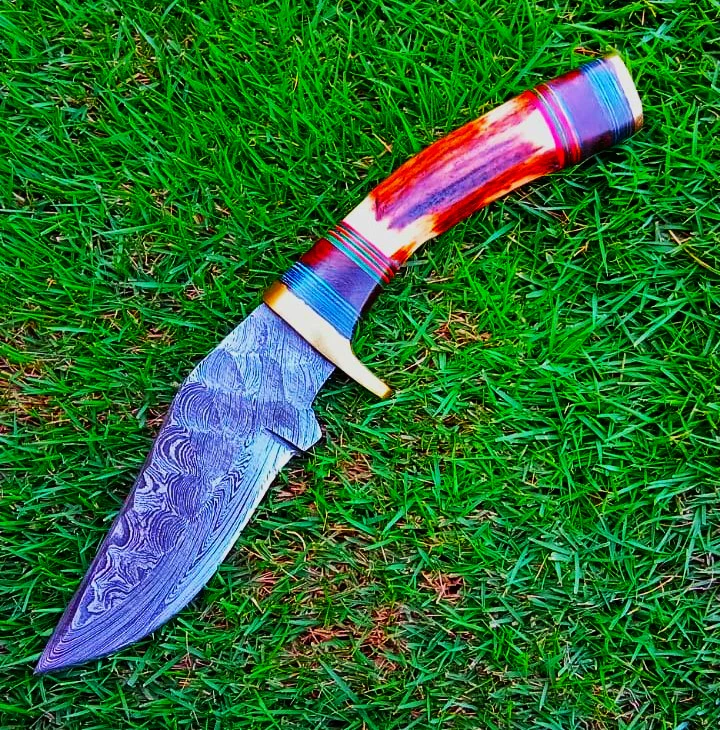 Custom Handmade Damascus Steel Blade Camping Skinner Knife Stage Handle - Image 6