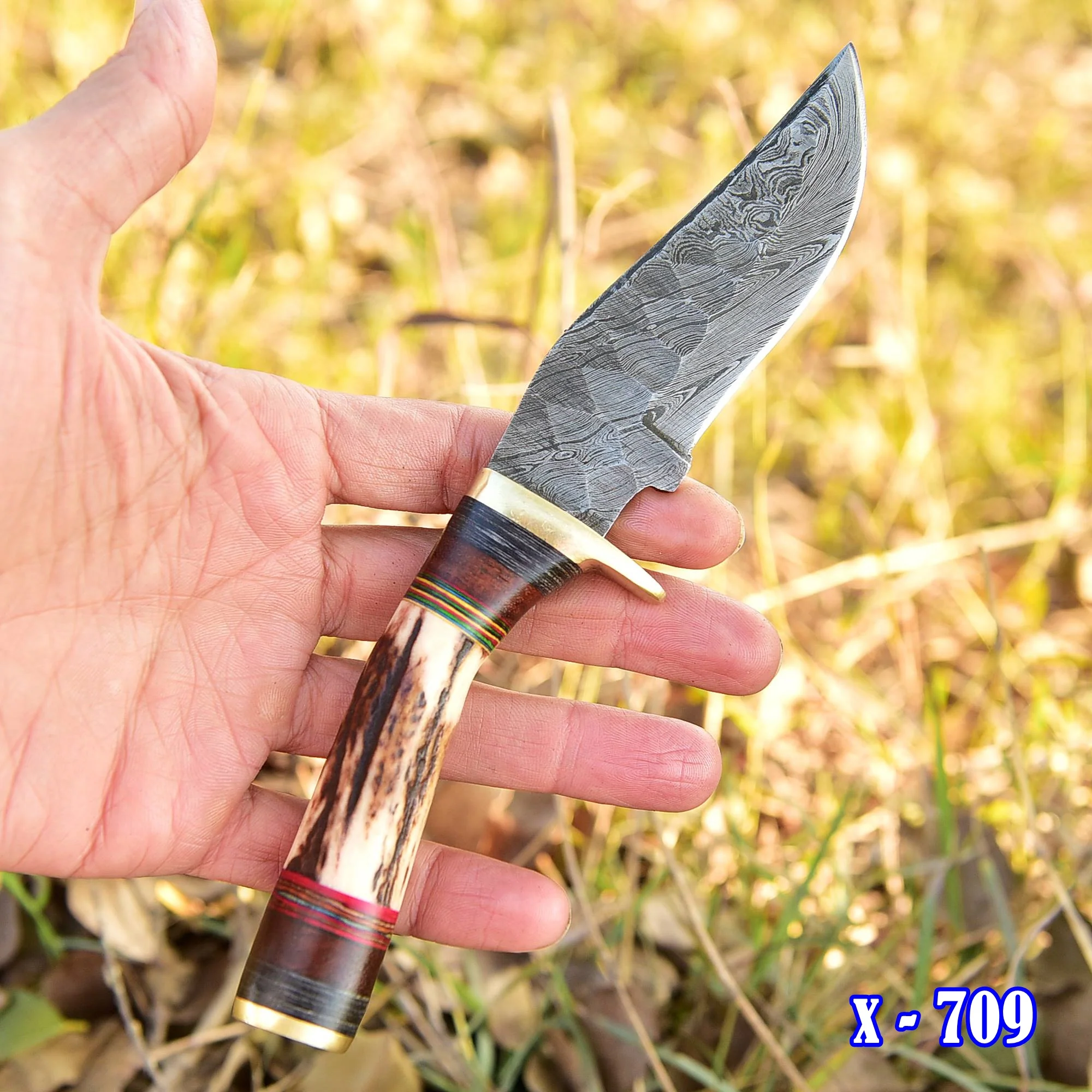 Custom Handmade Damascus Steel Blade Camping Skinner Knife Stage Handle - Image 9