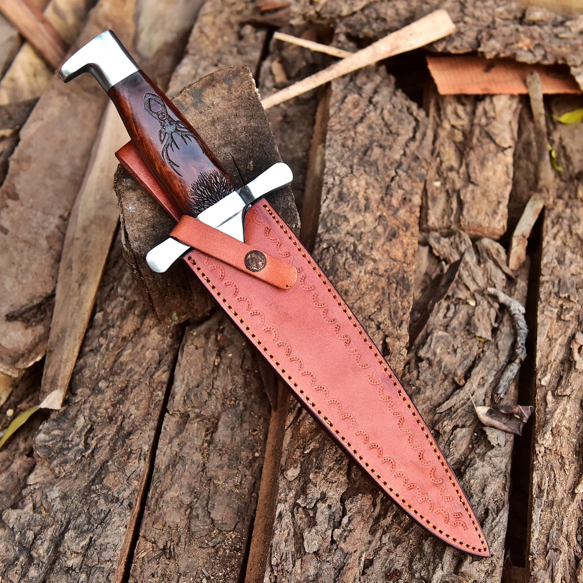 Custom Handmade Damascus Steel Dagger Knife Wood Deer Engraved Handle - Image 5