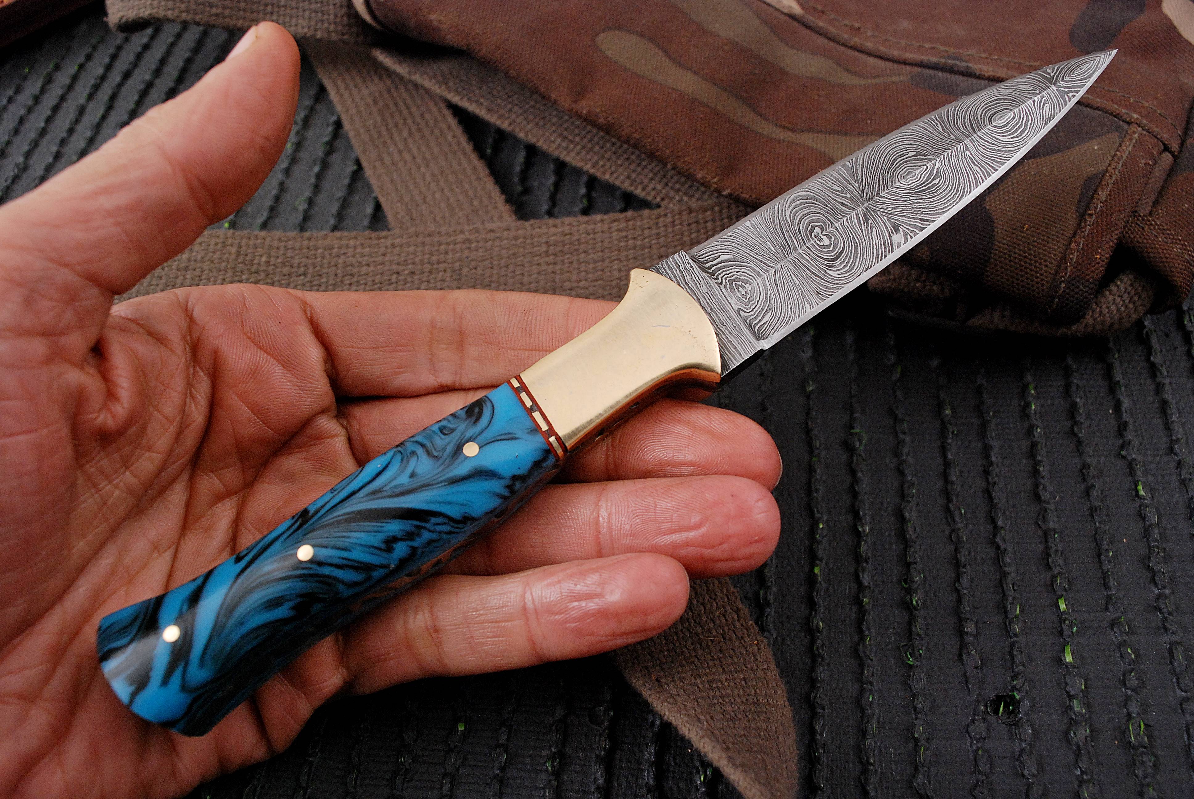 Custom Handmade Damascus Steel Double Edge Blade Dagger Resin Brass Handle - Image 3