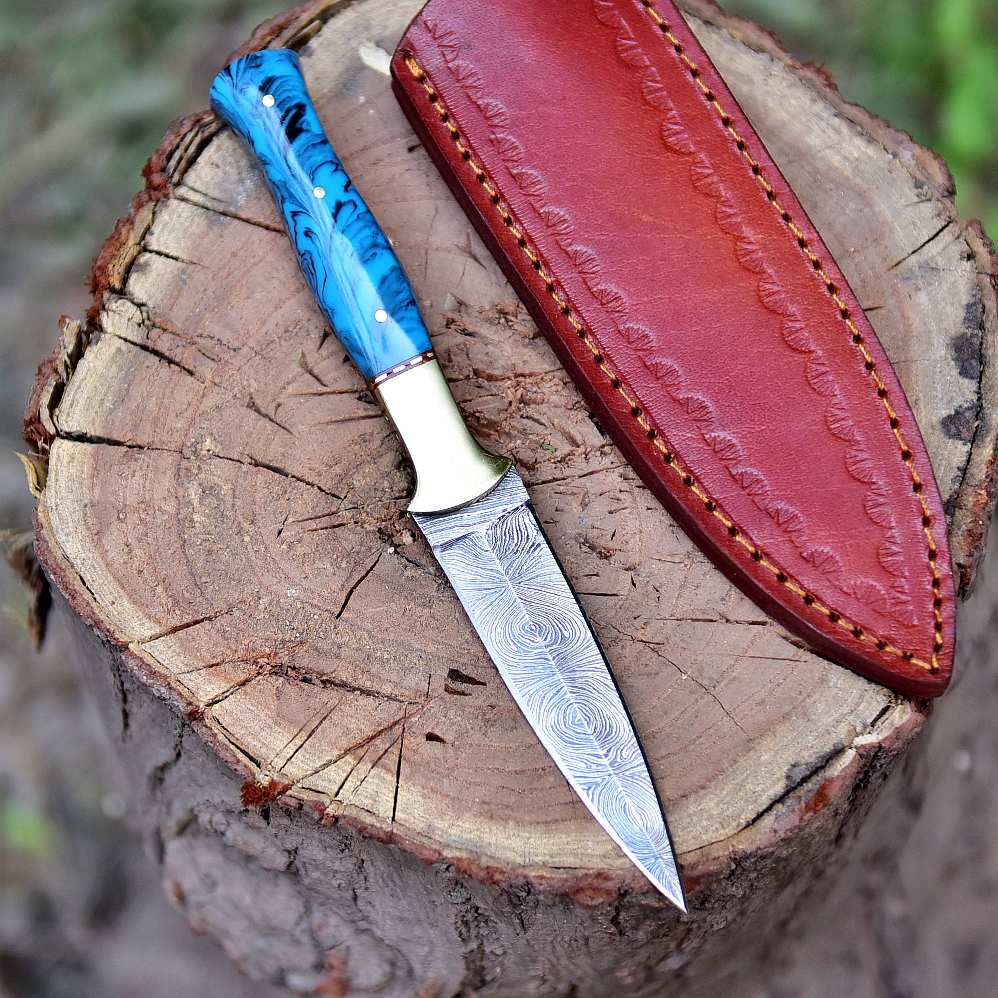 Custom Handmade Damascus Steel Double Edge Blade Dagger Resin Brass Handle - Image 7