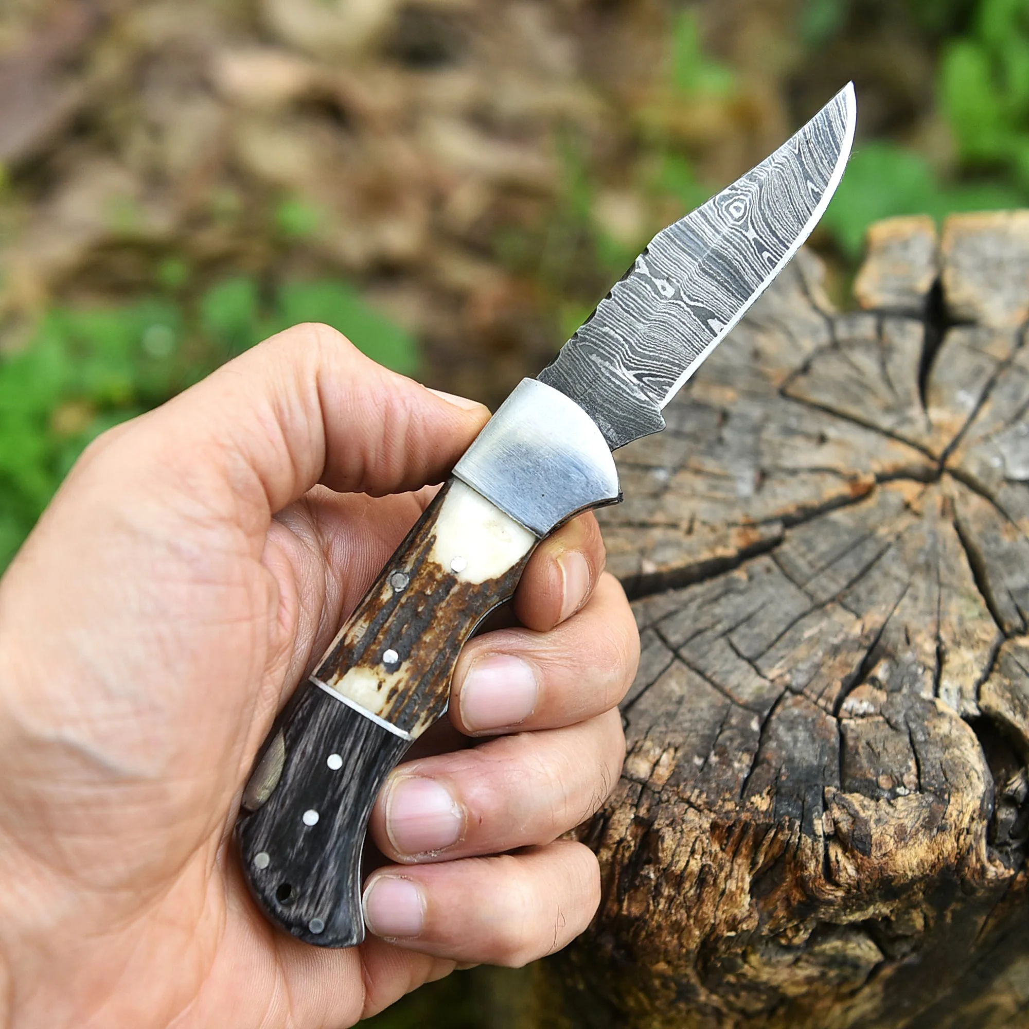 Custom Handmade Damascus Steel Folding Blade Pocket Knife Stage Wood Handle - Image 3