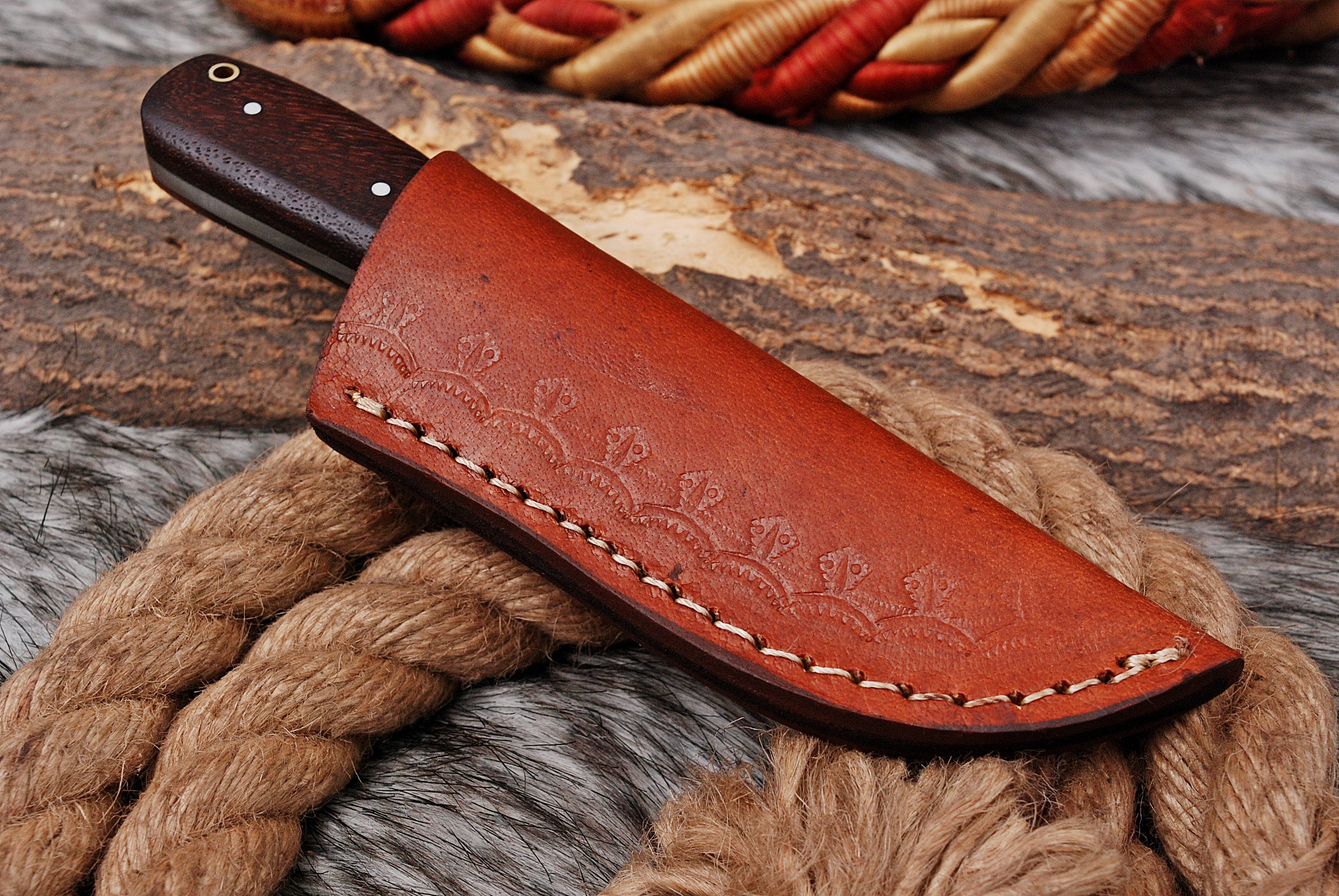 Custom Handmade Damascus Steel Outdoor Hunting Skinning Knife With Sheath - Image 5