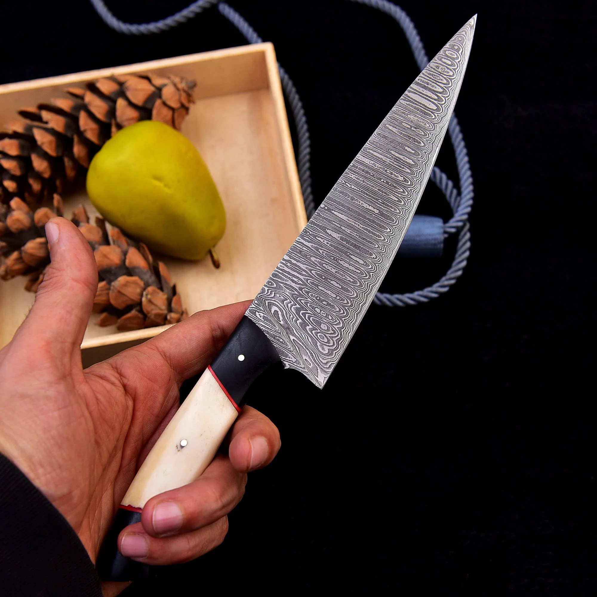 Custom Made Damascus Steel Chef Knife Kitchen Knife Bone & Bull Horn Handle - Image 5