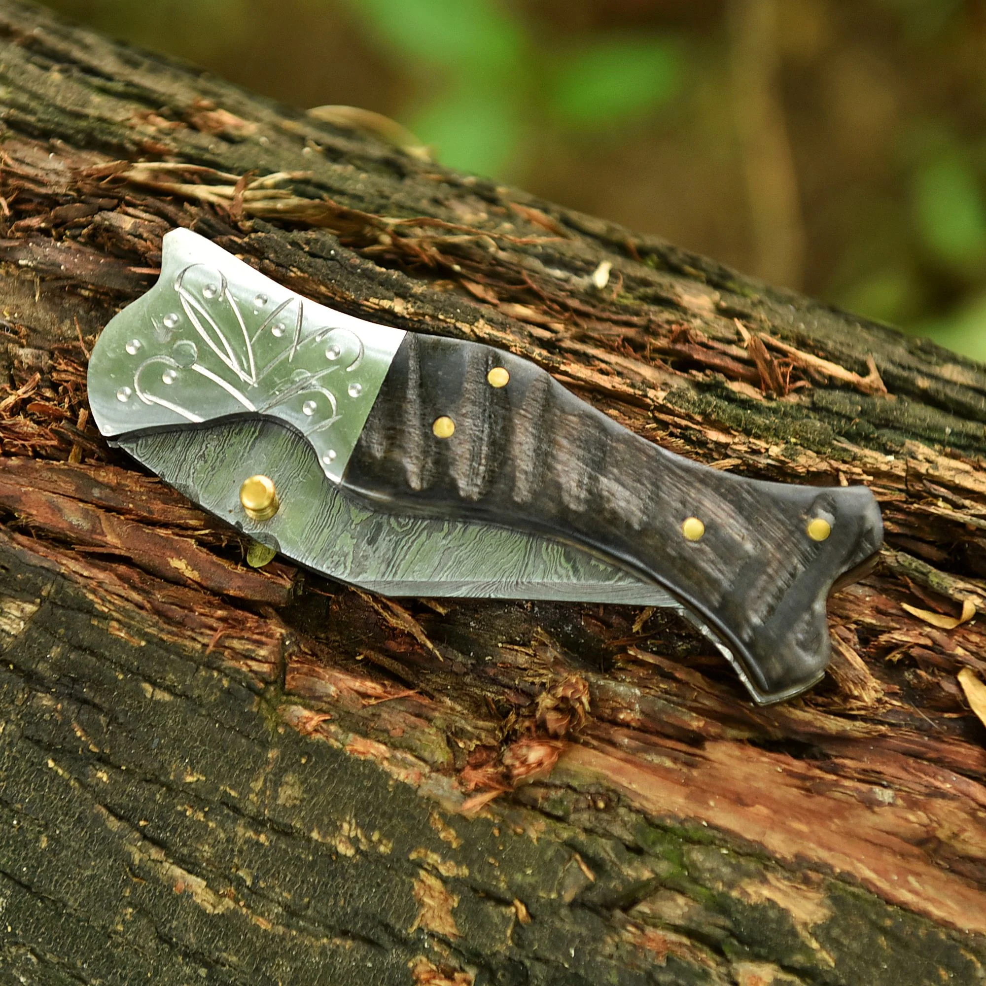 Damascus Steel Folding Blade EDC Pocket Hunting Knife Ram Horn Handle - Image 6
