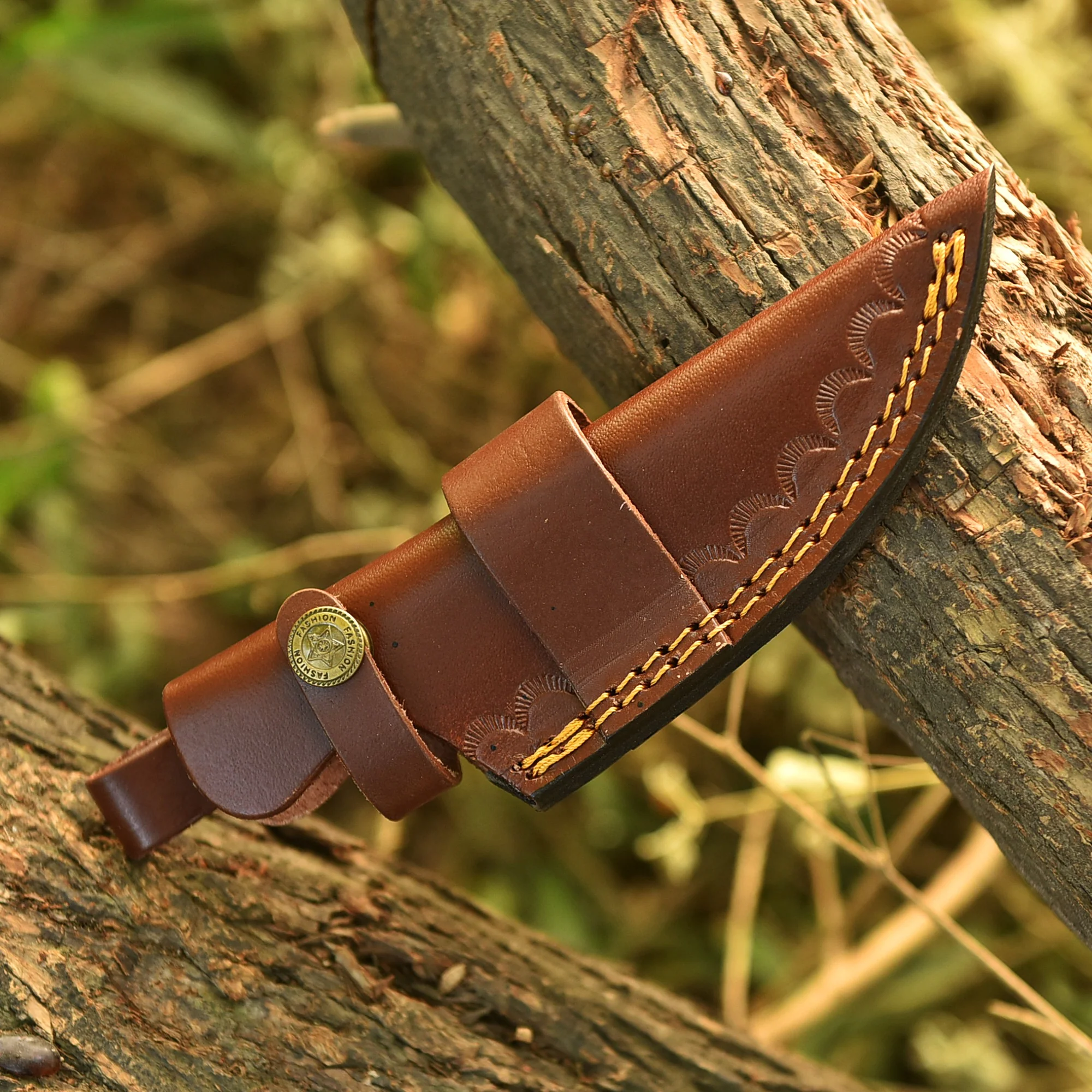 Durable Handmade Cowhide Leather Fixed Blade Knife Outdoor Carry Sheath - Image 2