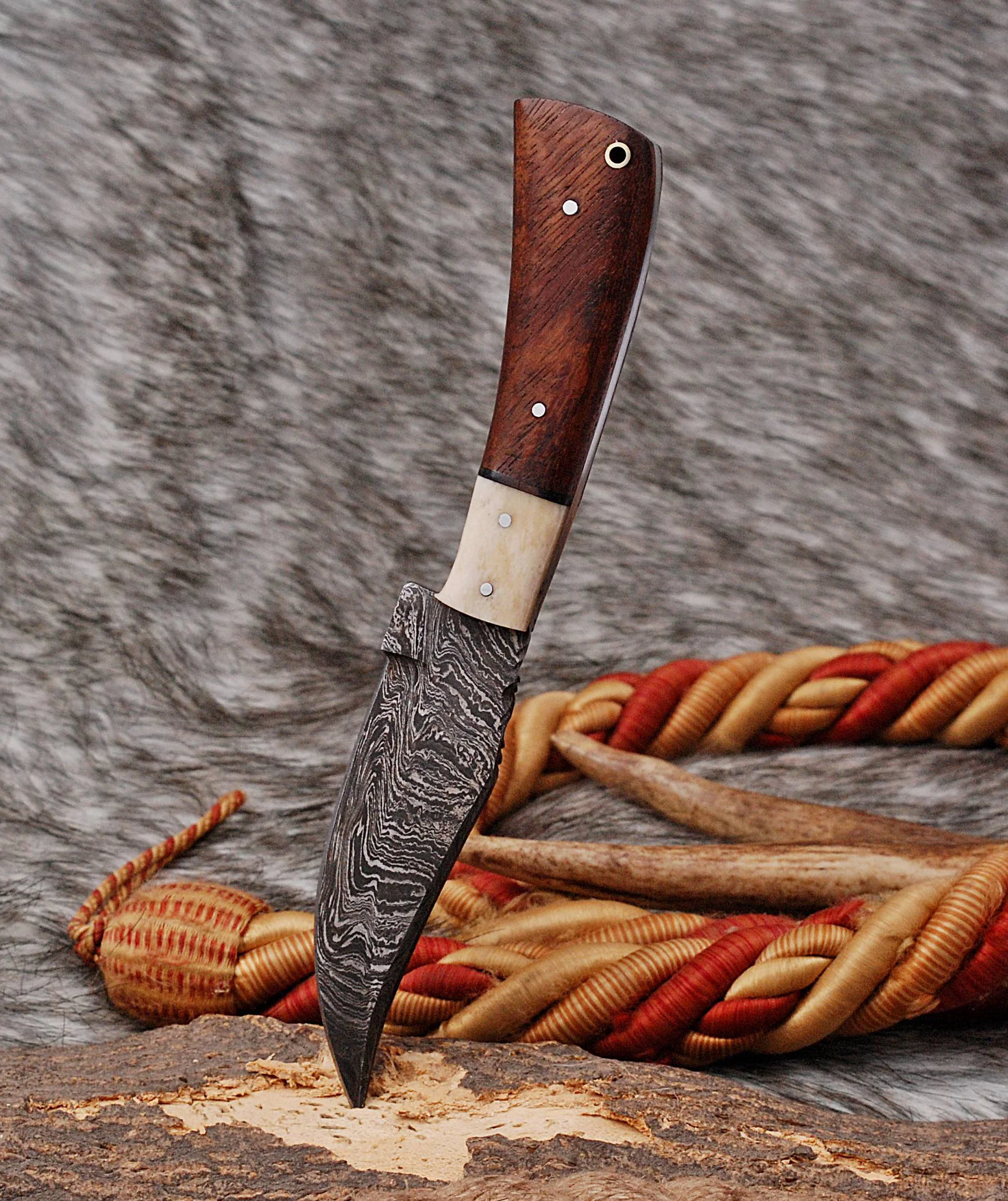 EDC Hand Forged Damascus Steel Blade Outdoor Adventure Skinner Knife - Image 3