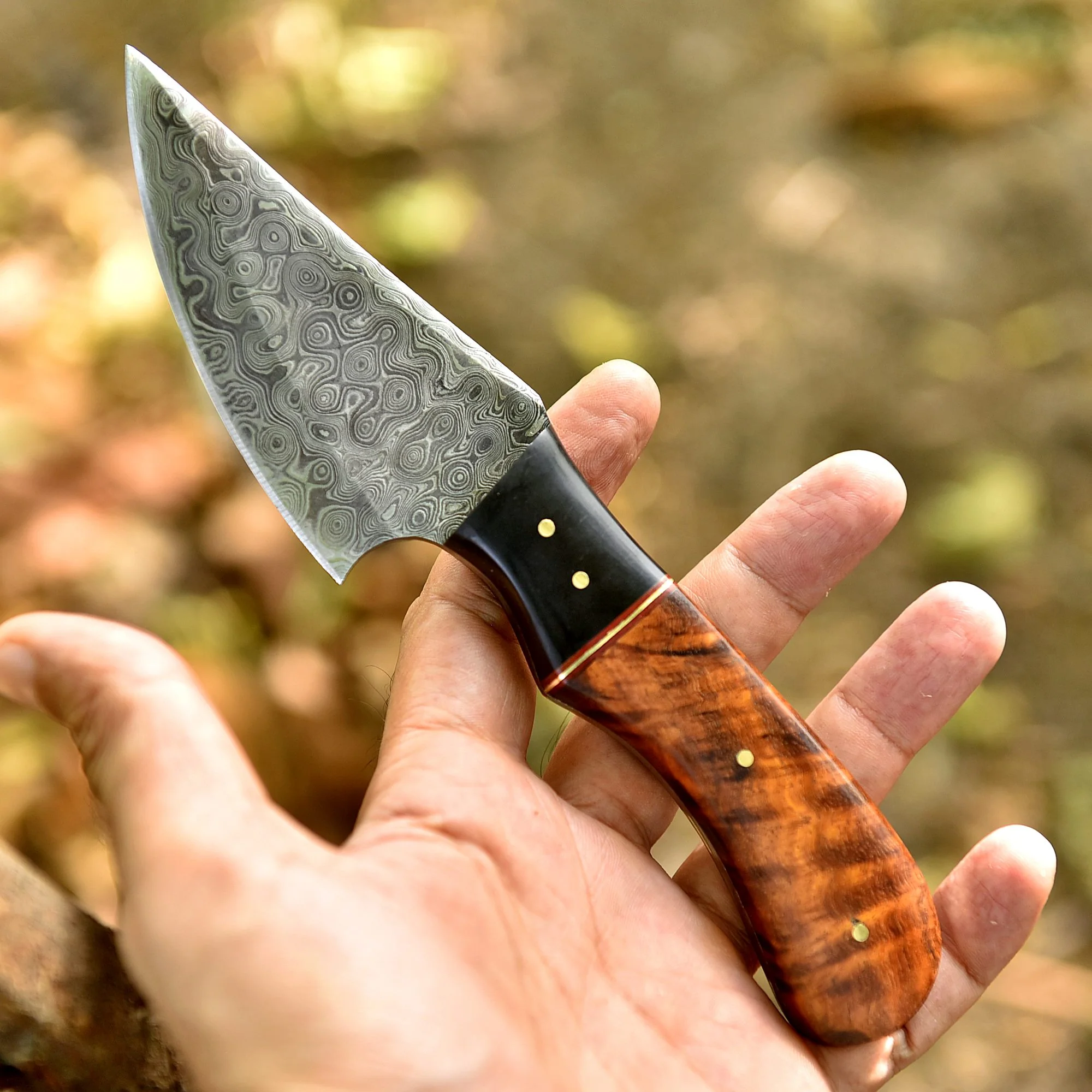Elite EDC Hand Forged Damascus Steel Skinning Knife Wood Resin Handle - Image 3