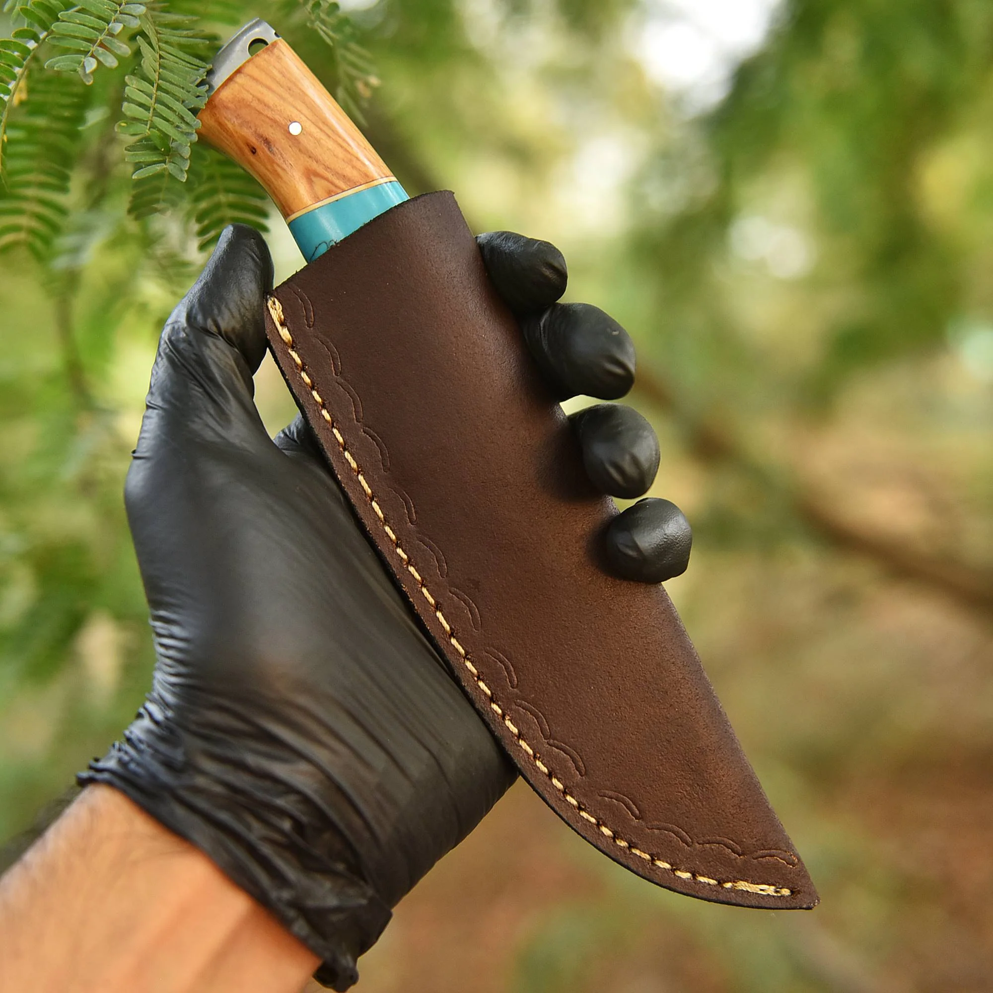 Elite Handmade Damascus Steel Gut Hook Skinning Knife Wood Resin Handle - Image 5