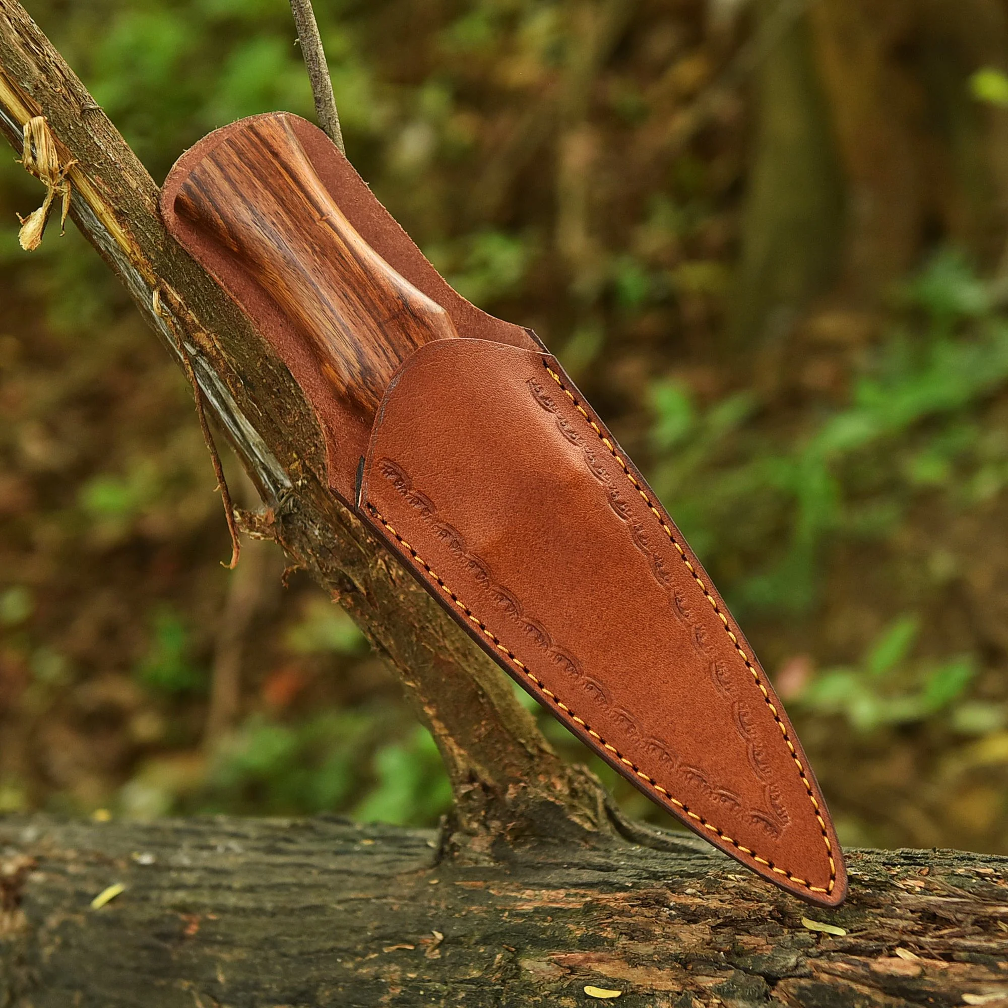 Elite Luxury Custom Handmade Damascus Double Edge Blade Dagger Knife - Image 5