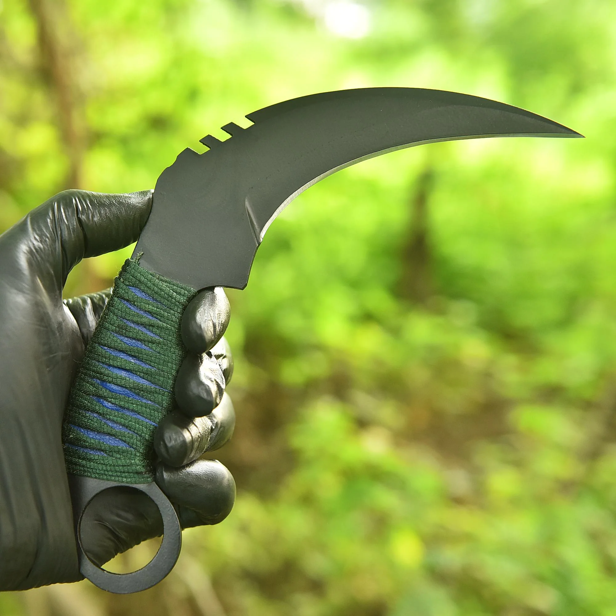 Hand Finished Tactical Carbon Steel Curved Blade Karambit Knife With Sheath - Image 3