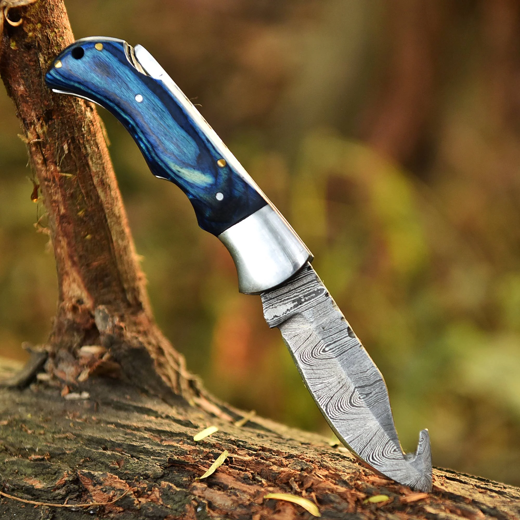 Hand Forged Damascus Steel Gut Hook Folding Blade Back Lock Pocket Knife - Image 6