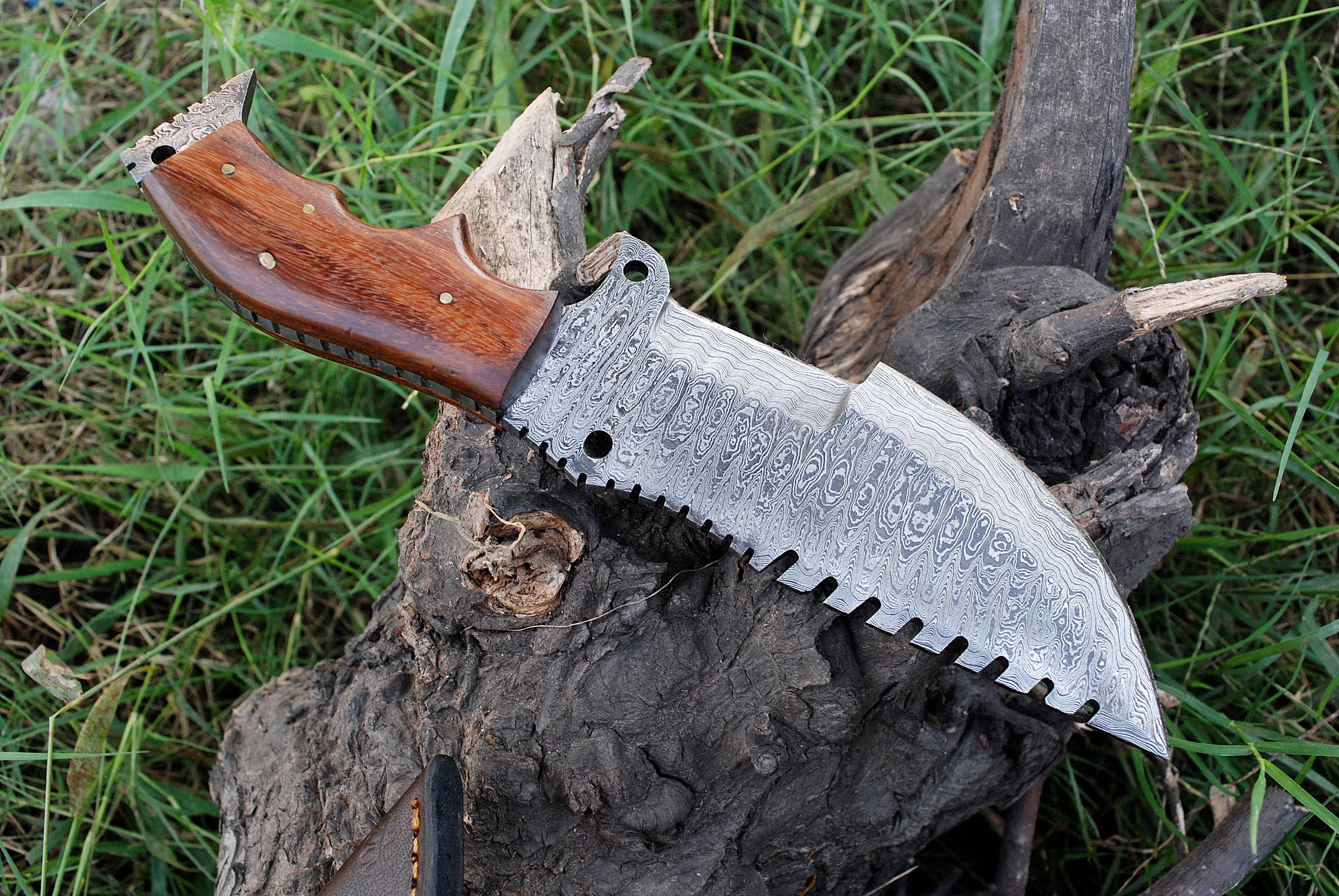 Hand-Forged Damascus Steel Tracker Knife - Premium Quality for Hunting & Camping X-237 - Image 5