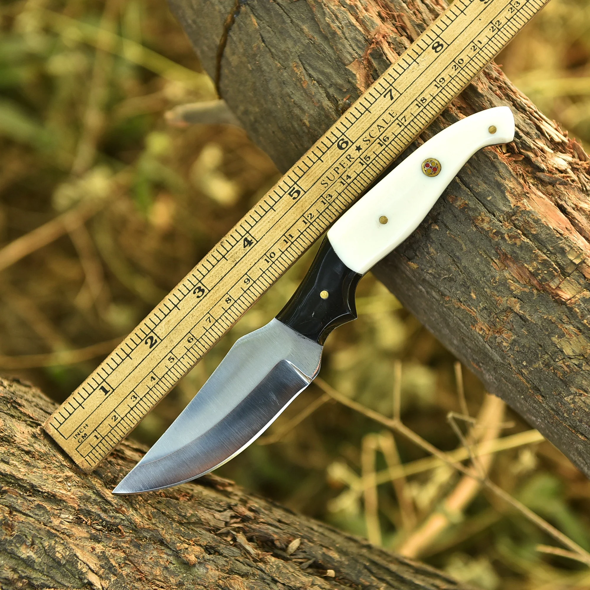 Hand Forged Full Tang Skinner Knife Resin Handle D2 Steel - Image 4