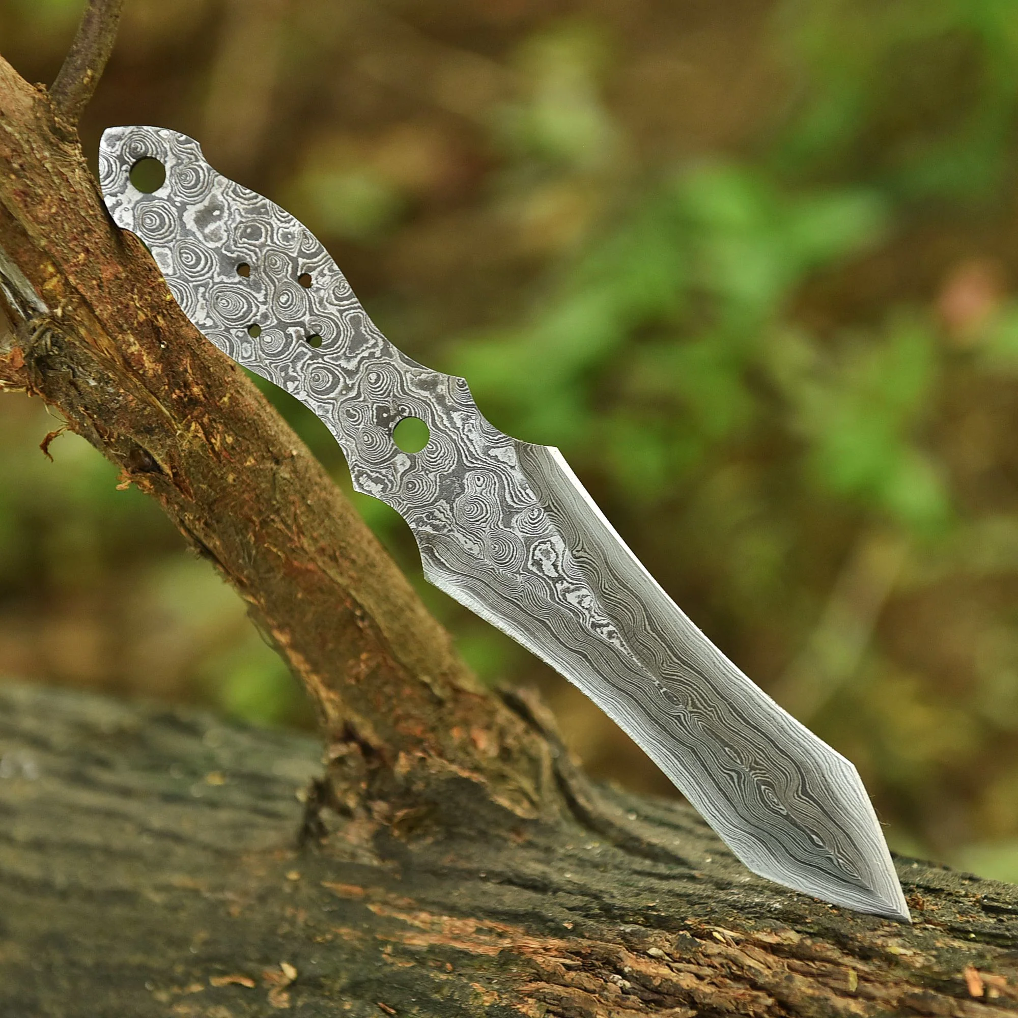 Hand Forged High Carbon Damascus Double Edge Dagger Blade Blank - Image 2