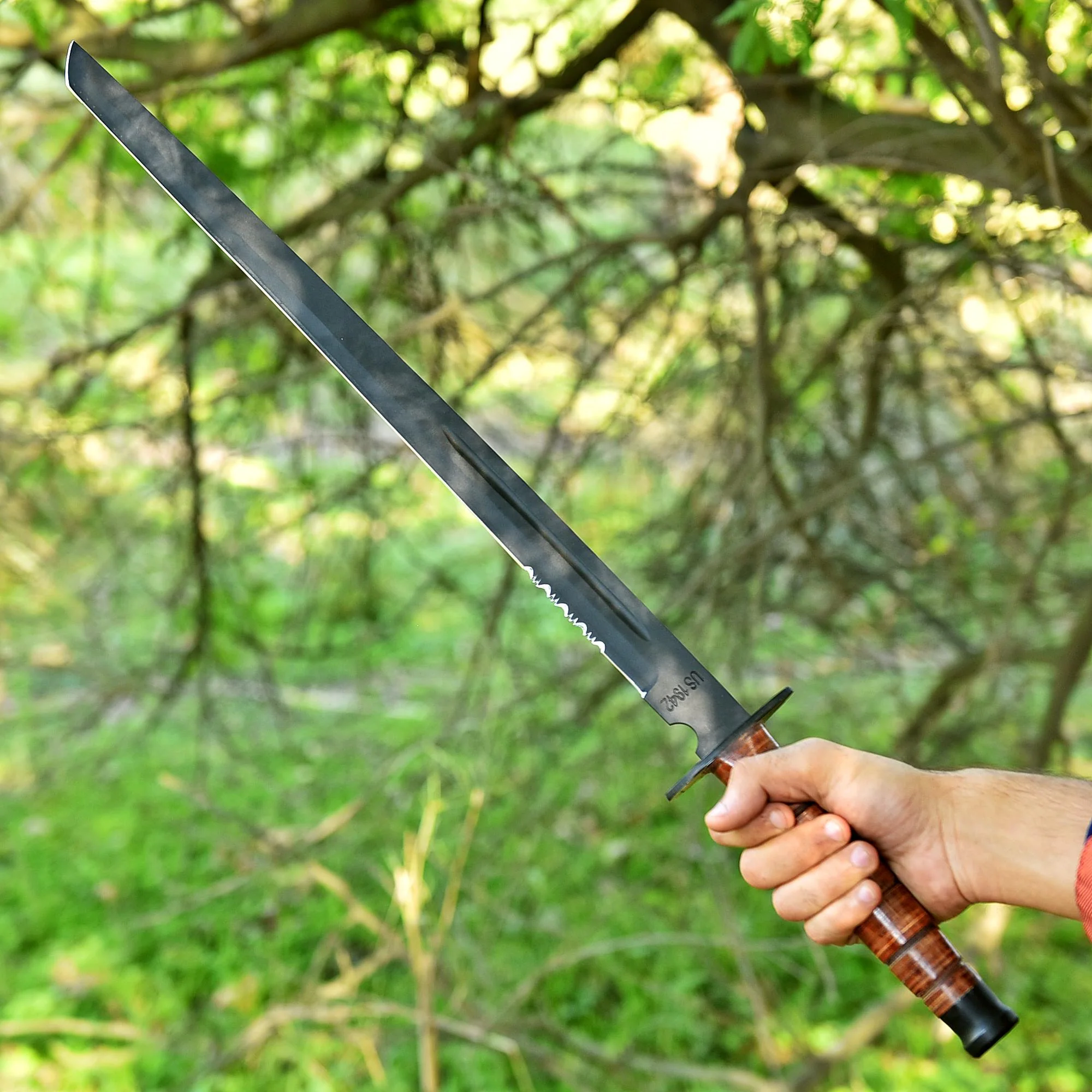 Handcrafted Carbon Steel D2 Powder Coated Blade Sword Leather Handle - Image 4