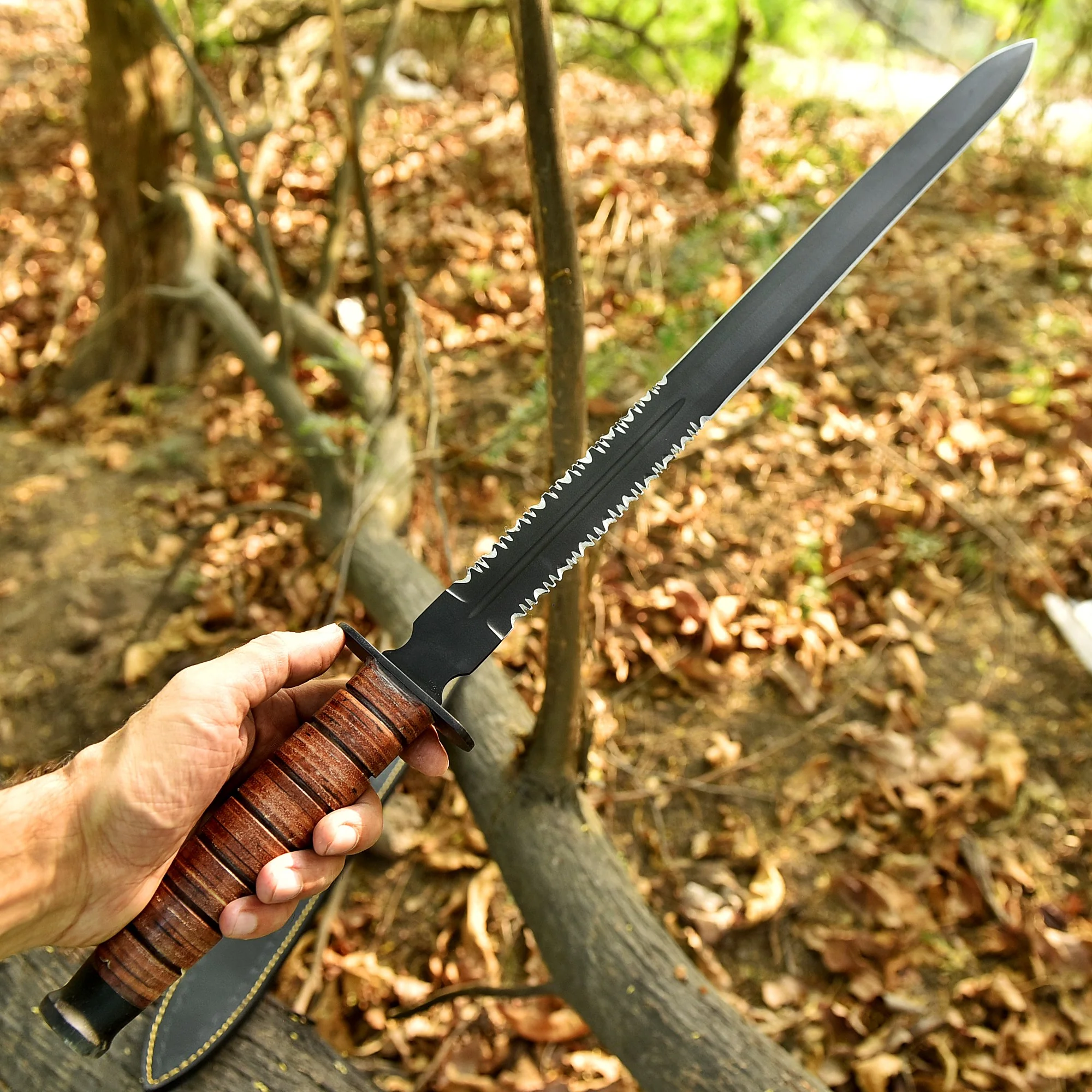 Handcrafted Carbon Steel Double Edged D2 Blade Sword Leather Handle - Image 4