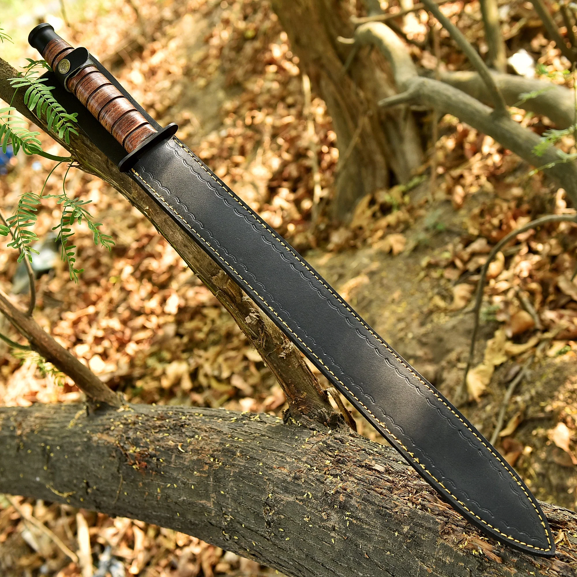 Handcrafted Carbon Steel Double Edged D2 Blade Sword Leather Handle - Image 5