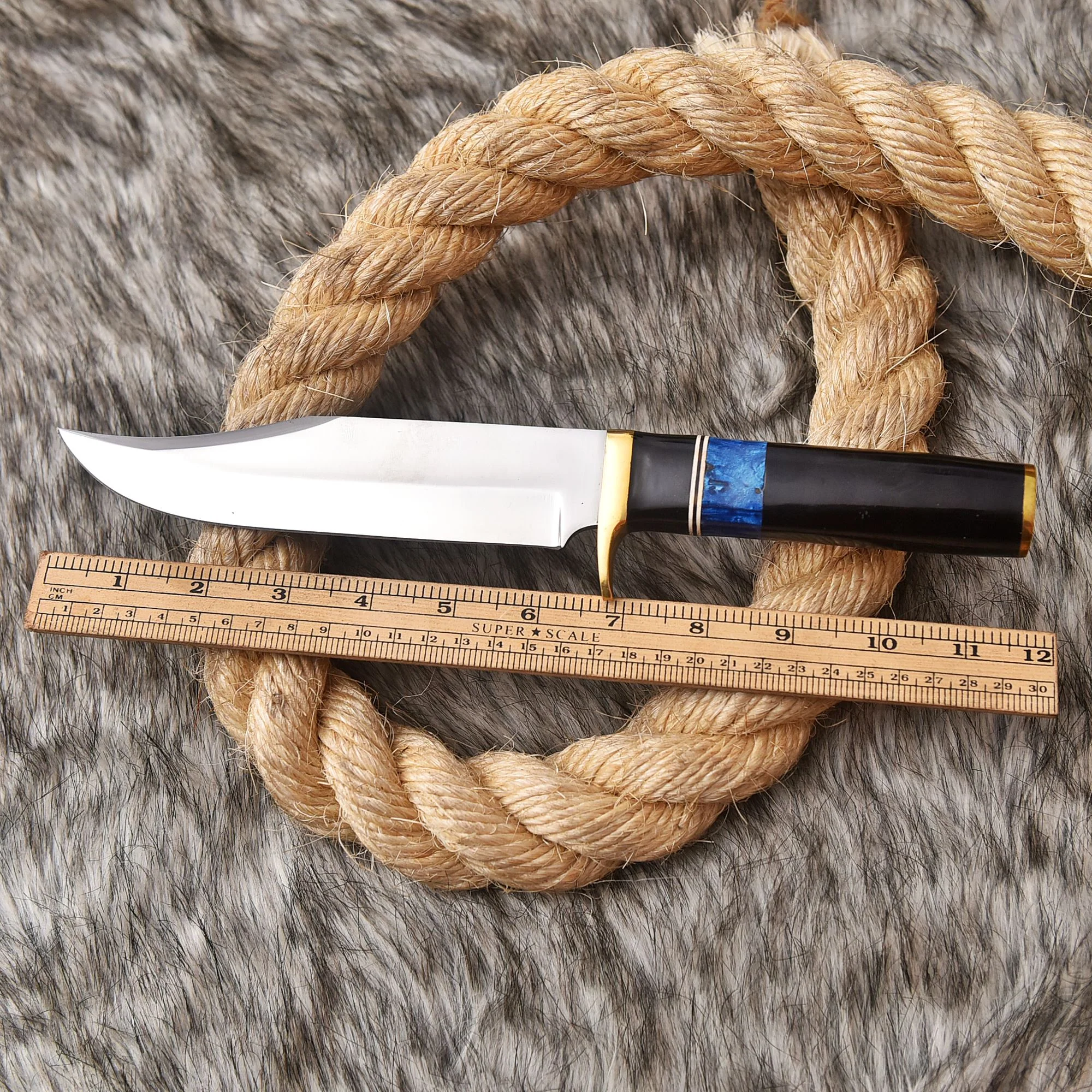 Handmade Carbon Steel Fixed Blade Hunting Tactical Knife Resin Handle - Image 4