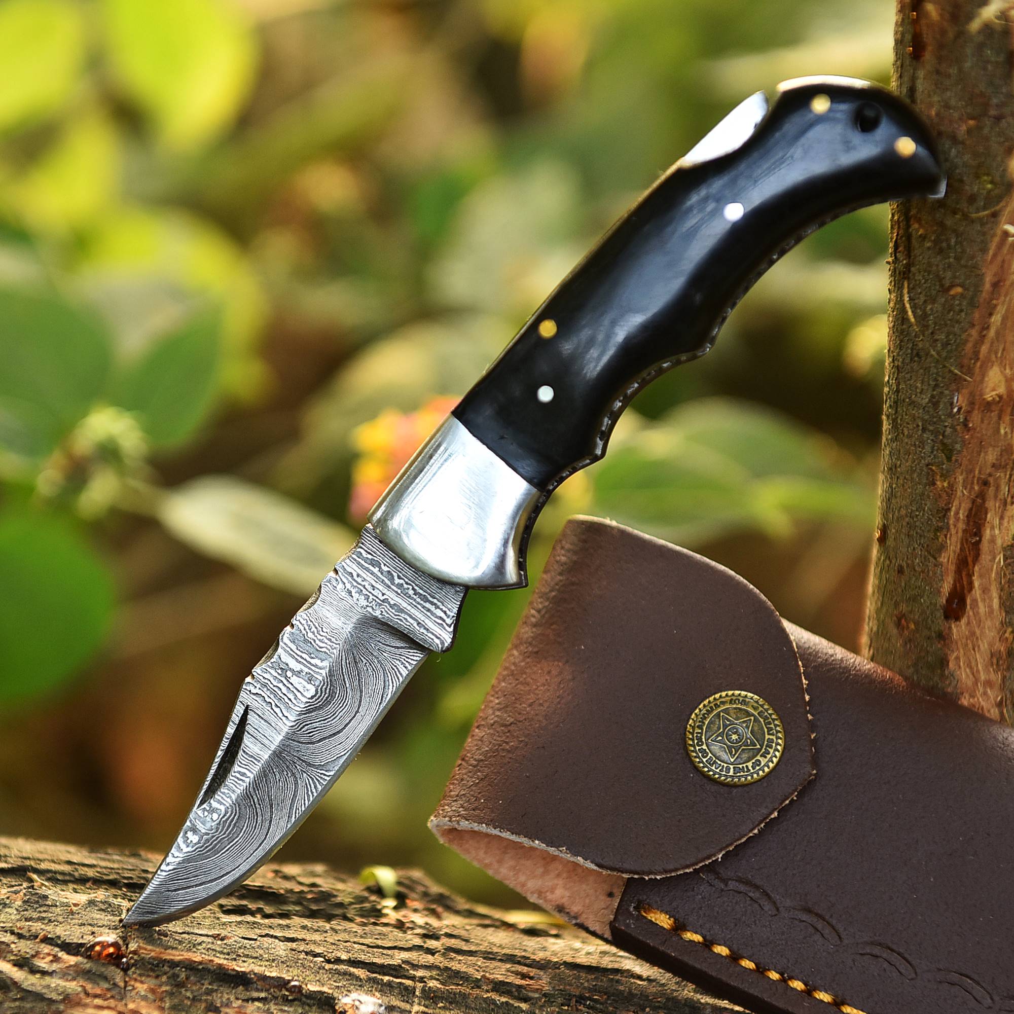 Handmade Damascus Back Lock Folding Blade Pocket Knife Resin Handle - Image 2