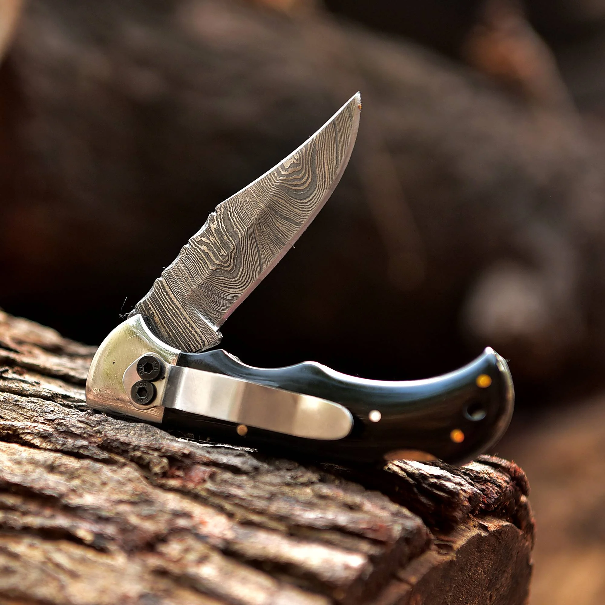 Handmade Damascus Back Lock Folding Blade Pocket Knife Resin Handle - Image 6