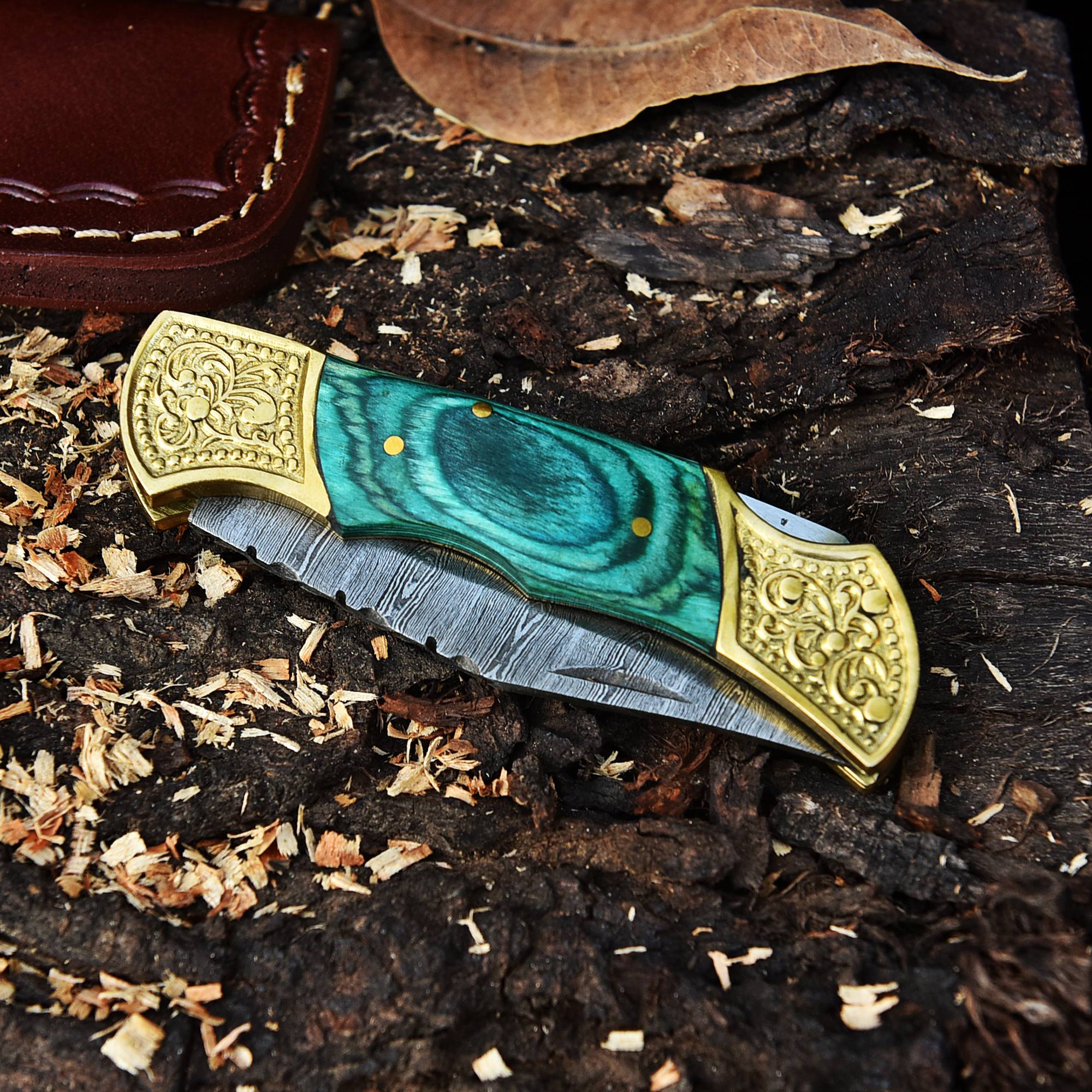 Handmade Damascus Back Lock Folding Blade Pocket Knife-Wood Engraved Bolster Handle - Image 3