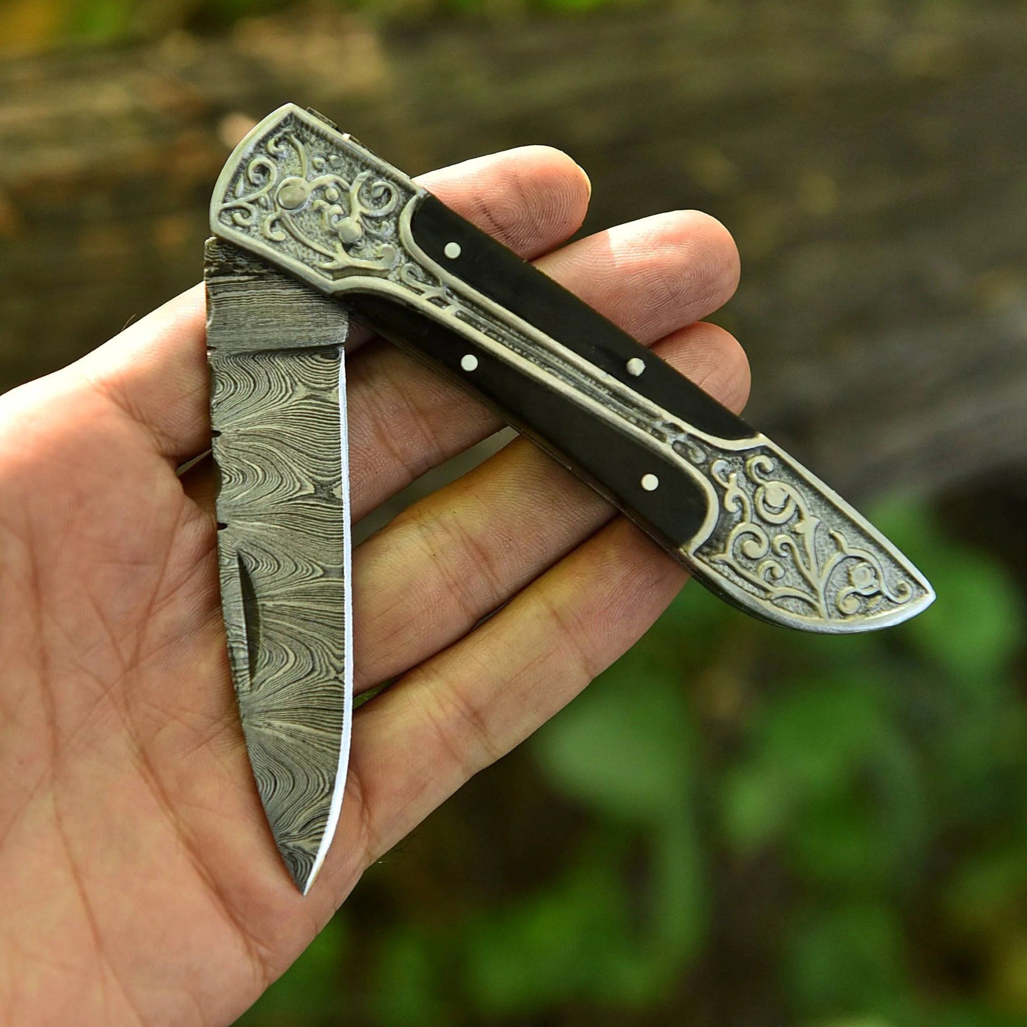Handmade Damascus Folding Blade Hunting Pocket Knife Wood Steel Handle - Image 3