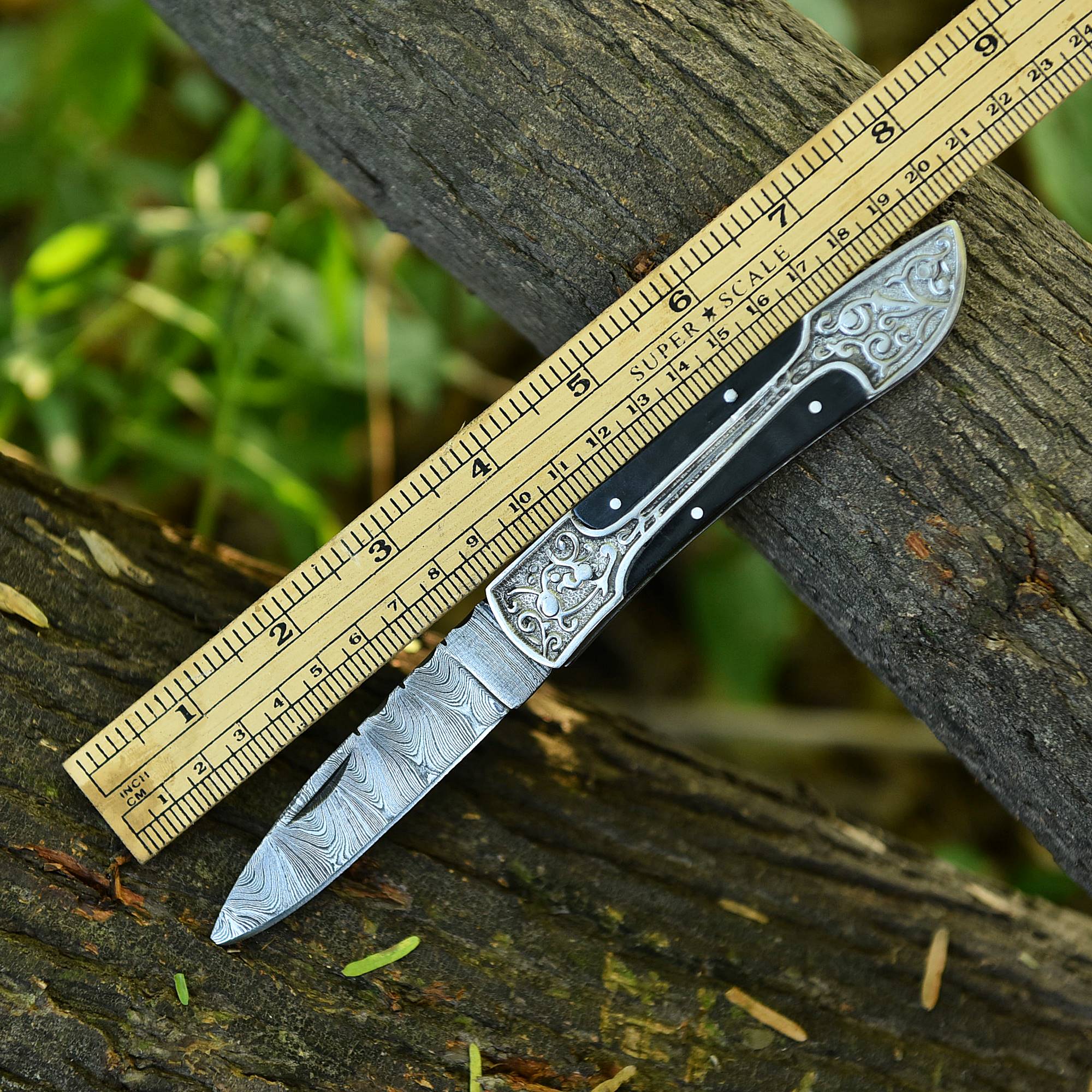 Handmade Damascus Folding Blade Hunting Pocket Knife Wood Steel Handle - Image 4