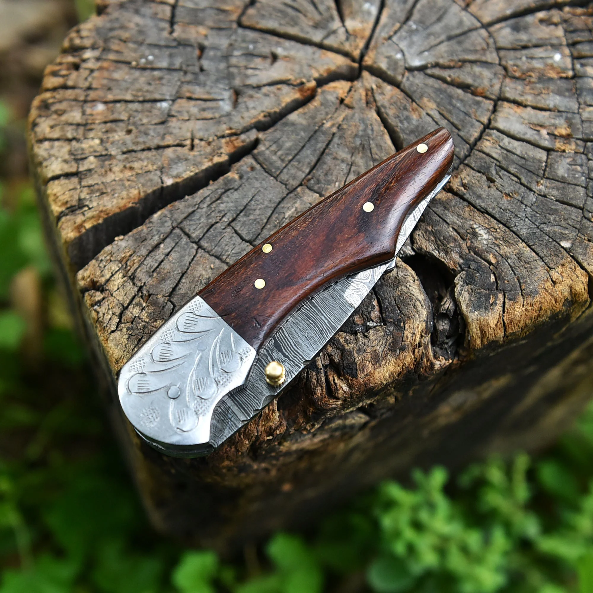 Handmade Damascus Folding Blade Pocket Knife Premium Everyday Carry Tool - Image 5