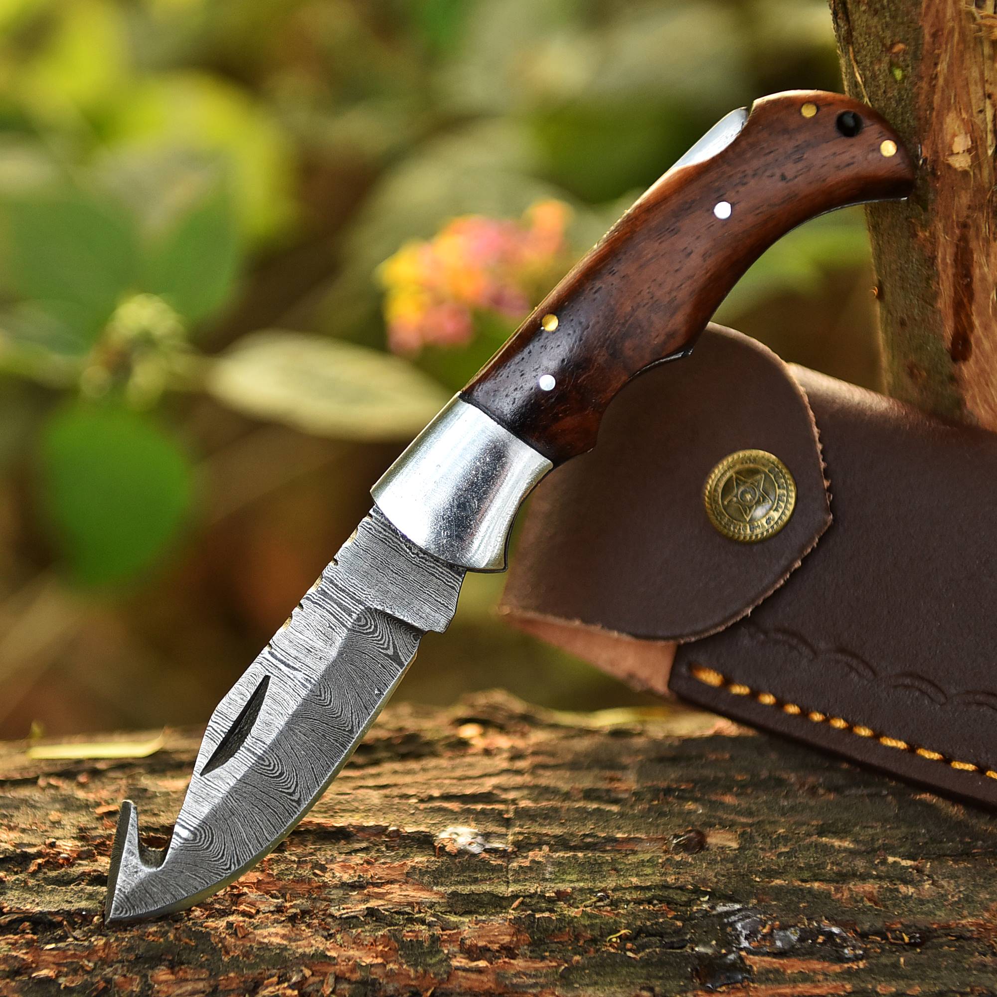 Handmade Damascus Outdoor Camping Folding Gut Hook Blade Pocket Knife - Image 5
