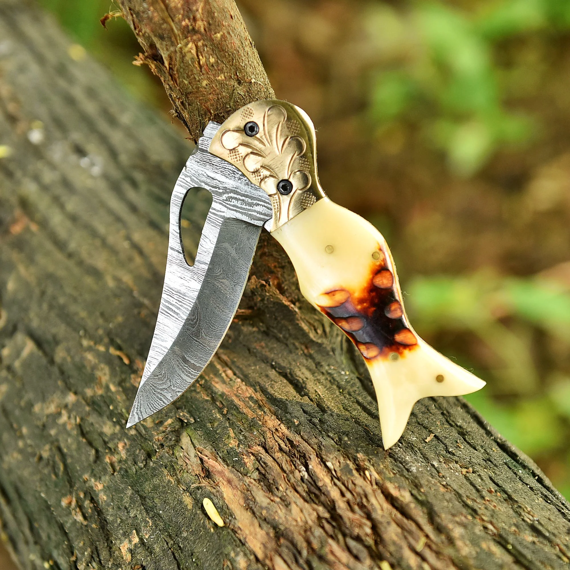 Handmade Damascus Pocket Hunting Camping Knife Camel Bone Handle - Image 5